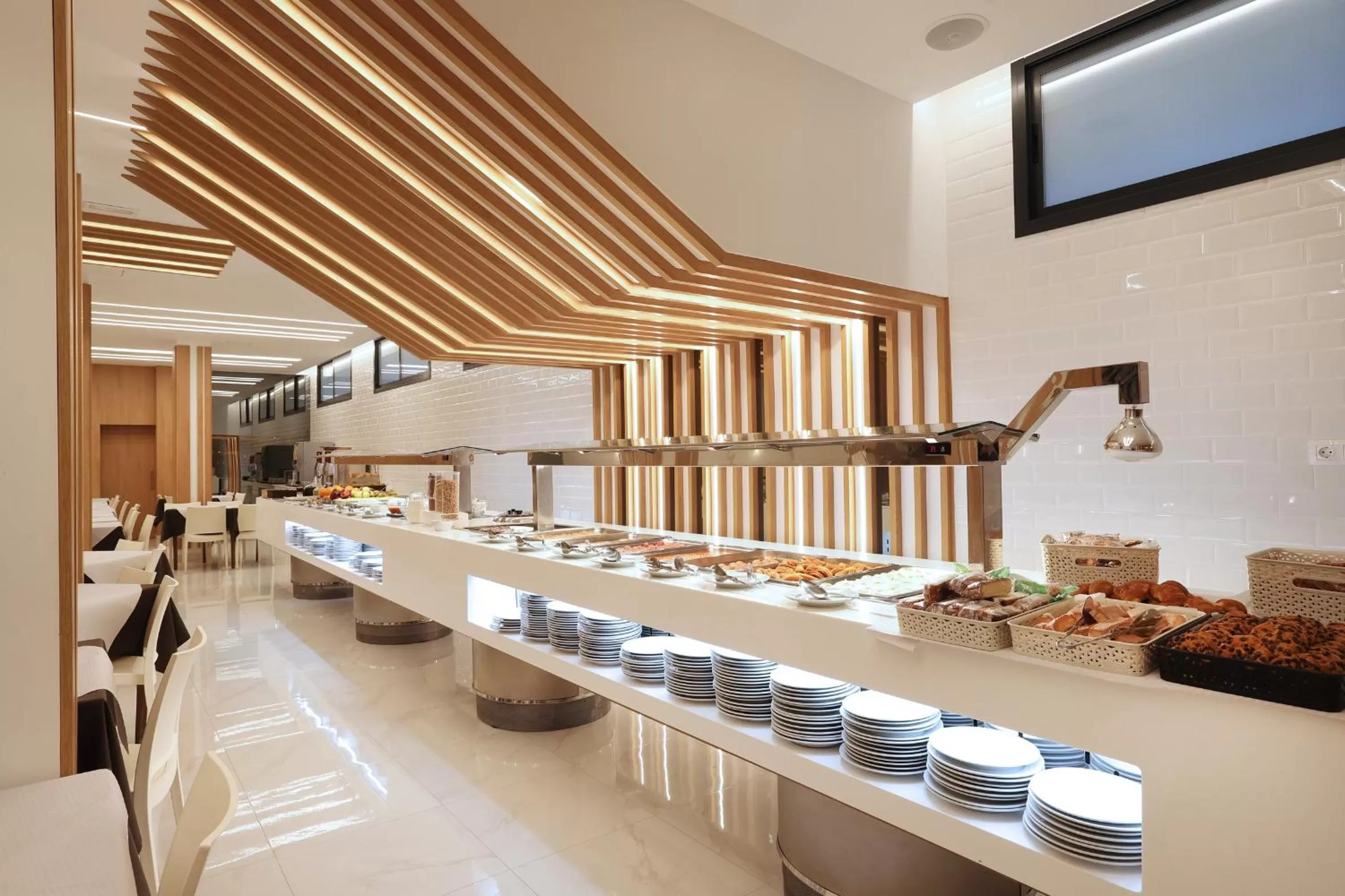 Restaurant/places to eat in Hotel Brasil