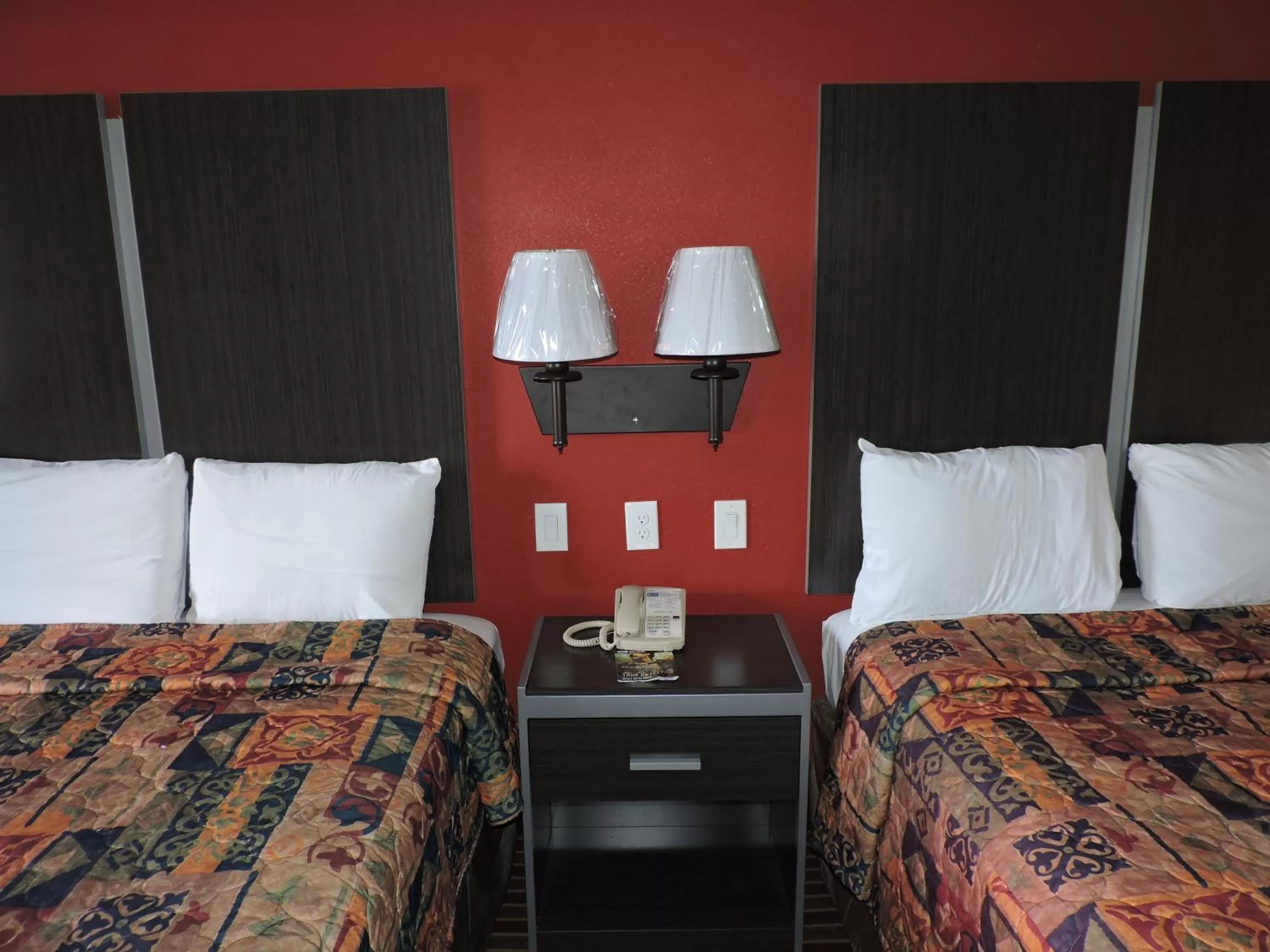 Bed in Budget Inn Temple