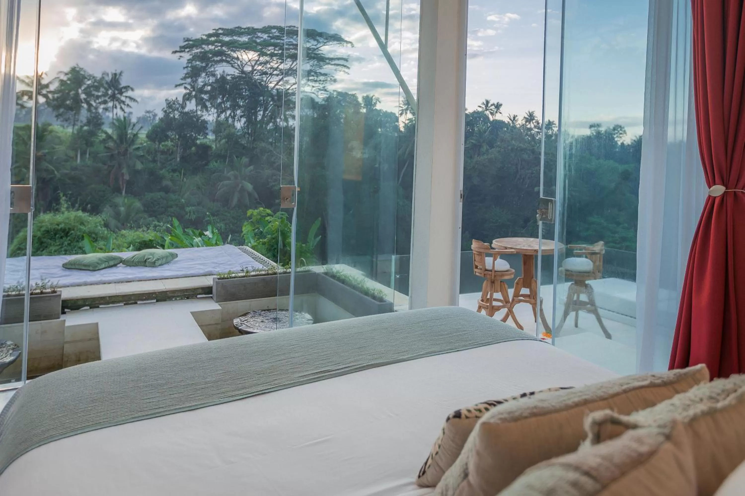 View (from property/room), Bed in Villa Cella Bella Ubud