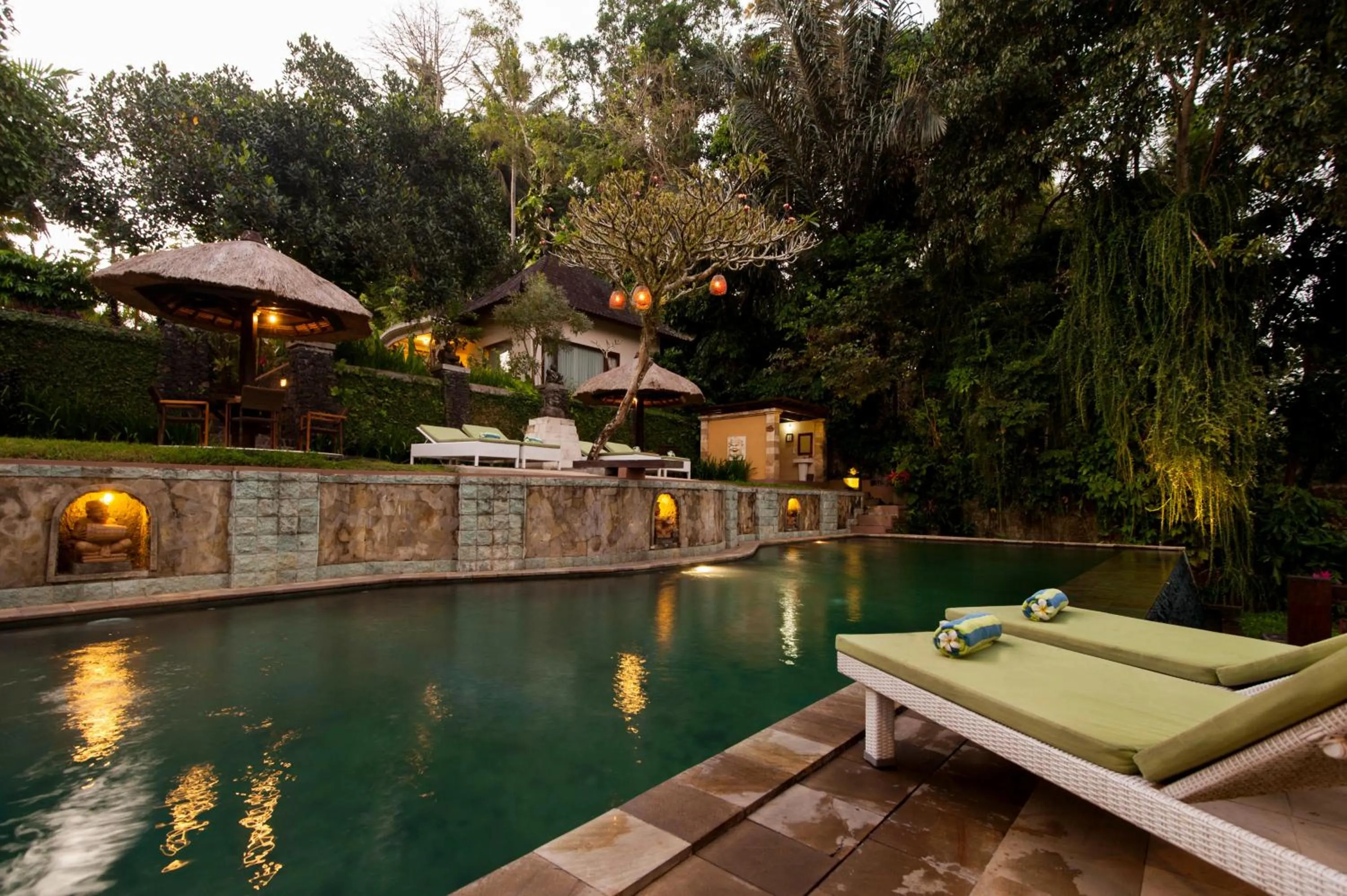 Swimming pool in Beji Ubud Resort