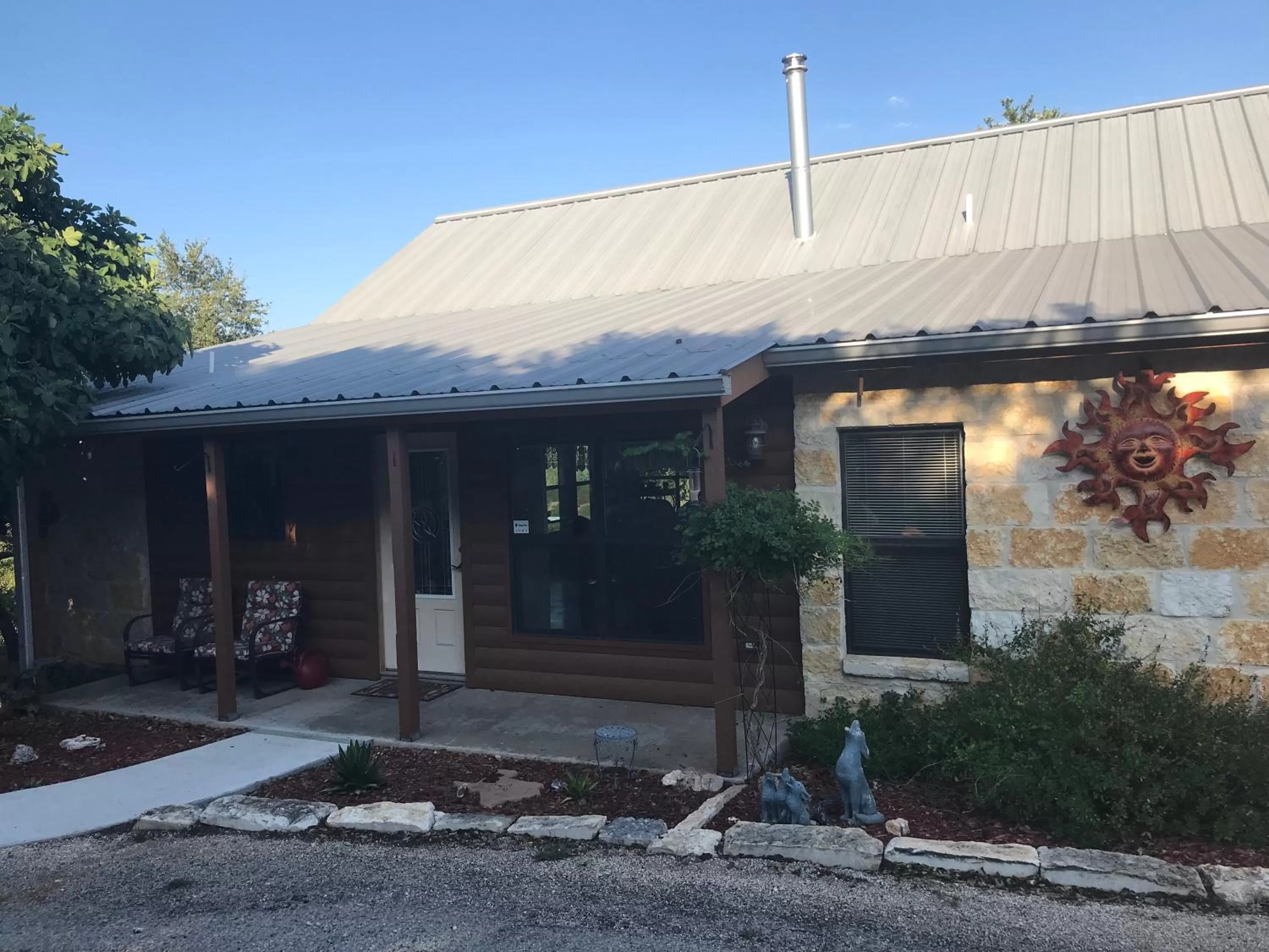 Facade/entrance, Property Building in Walnut Canyon Cabins
