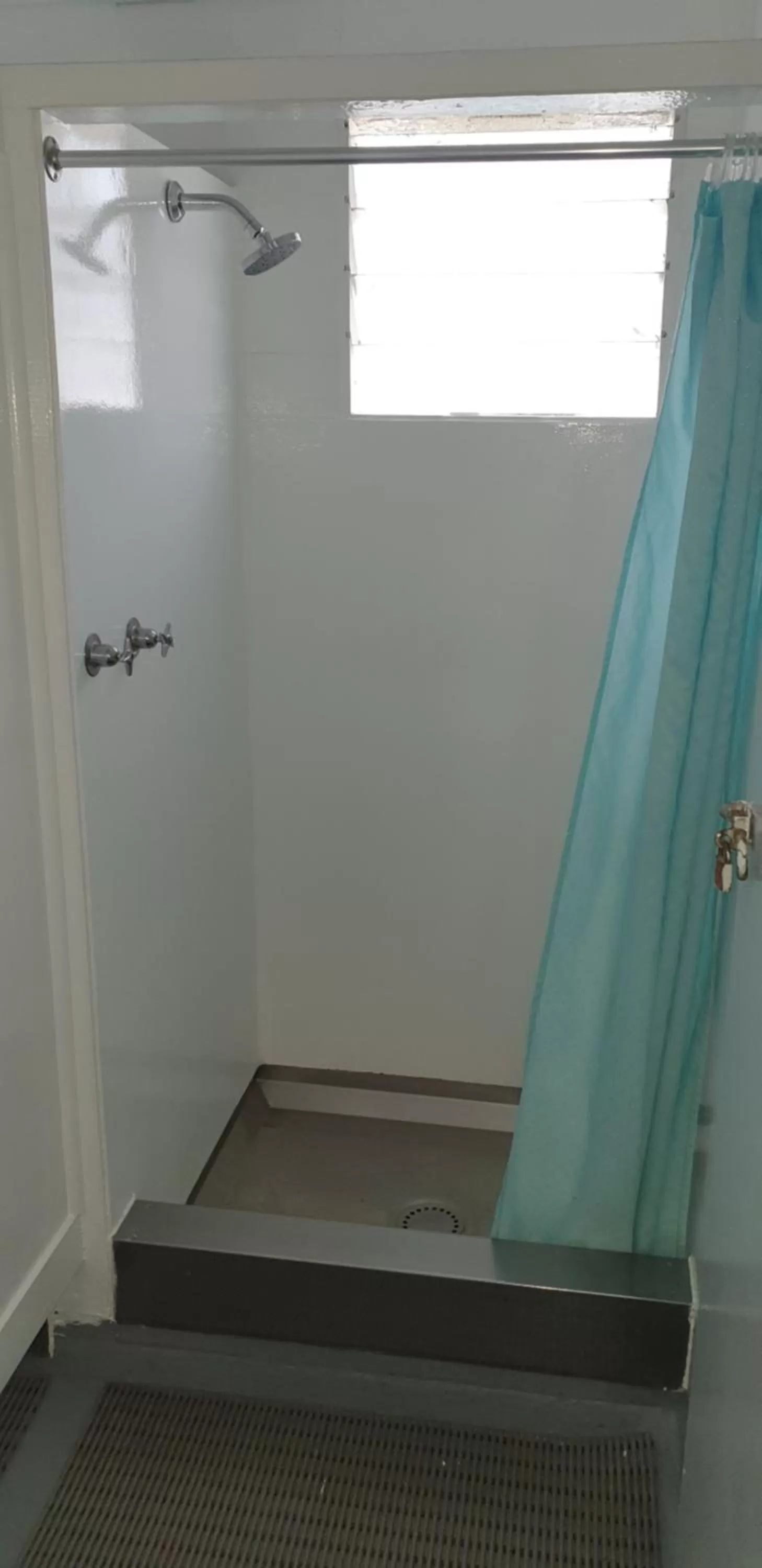 Camellia Court Family Motel