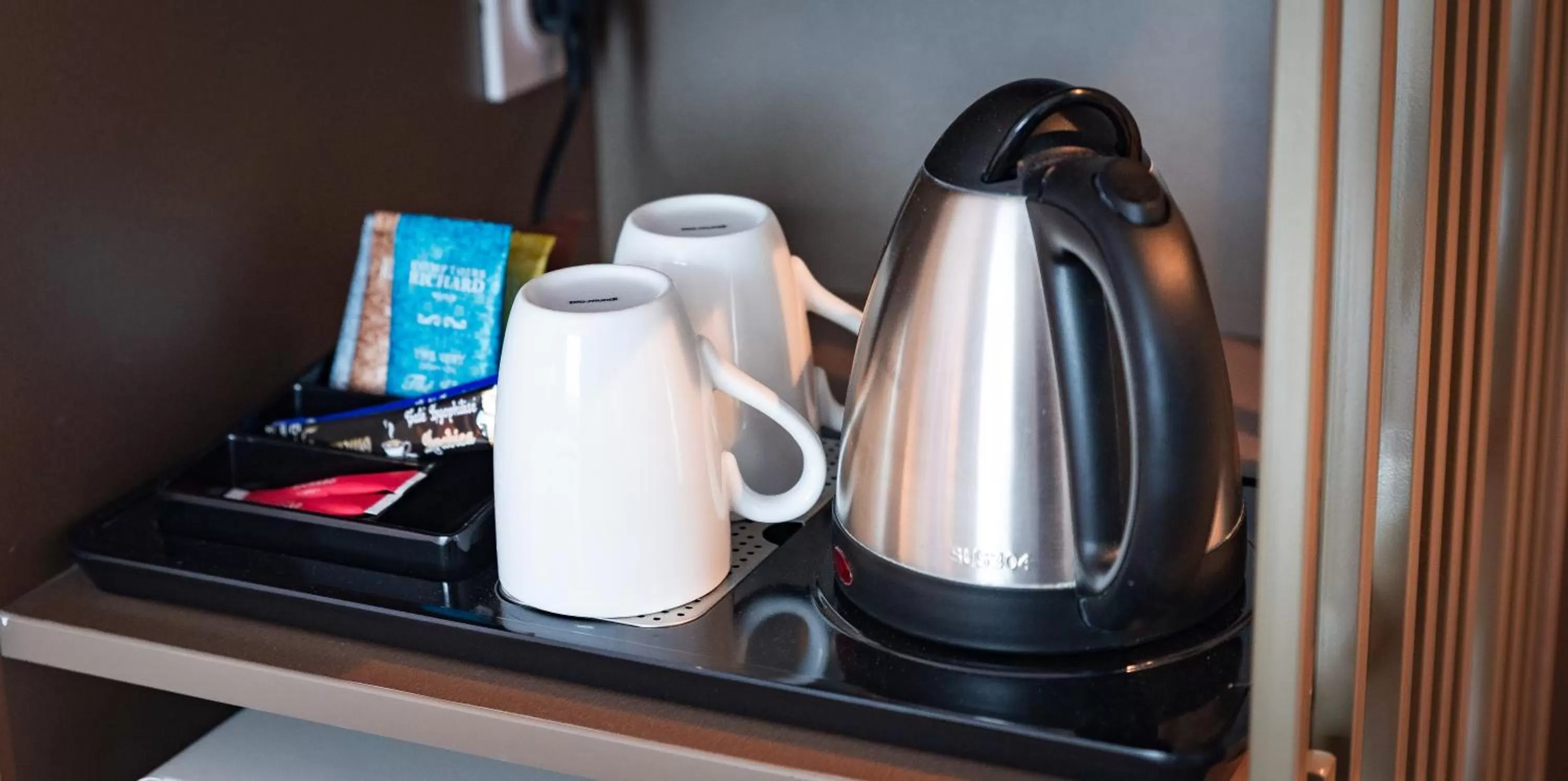 Coffee/tea facilities in Mercure Belfort Centre