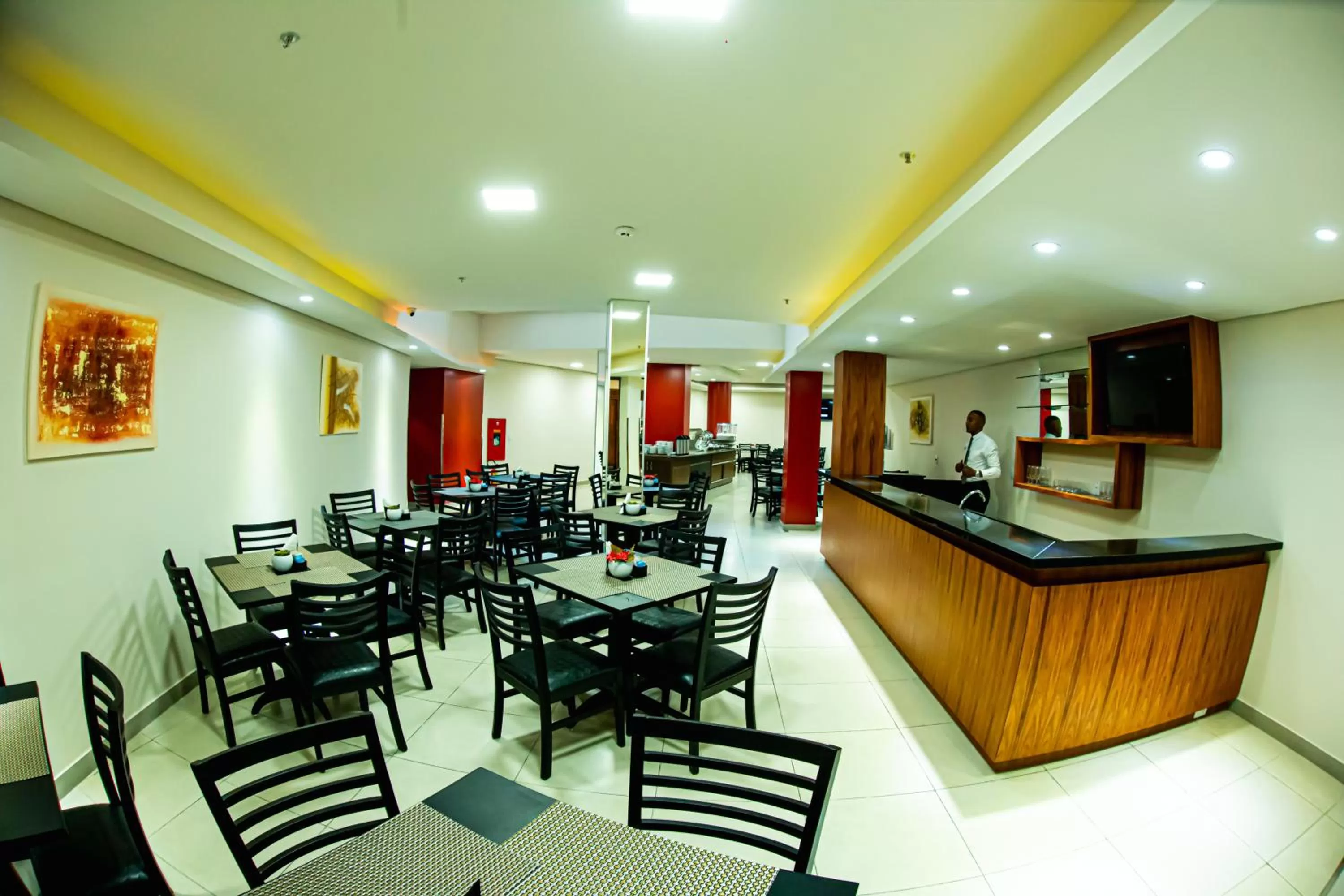 Restaurant/places to eat in Hotel Nacional Inn Porto Alegre - by Nacional Inn - Próximo à Arena do Grêmio, Parque Harmonia e Réveillon na Orla do Guaíba