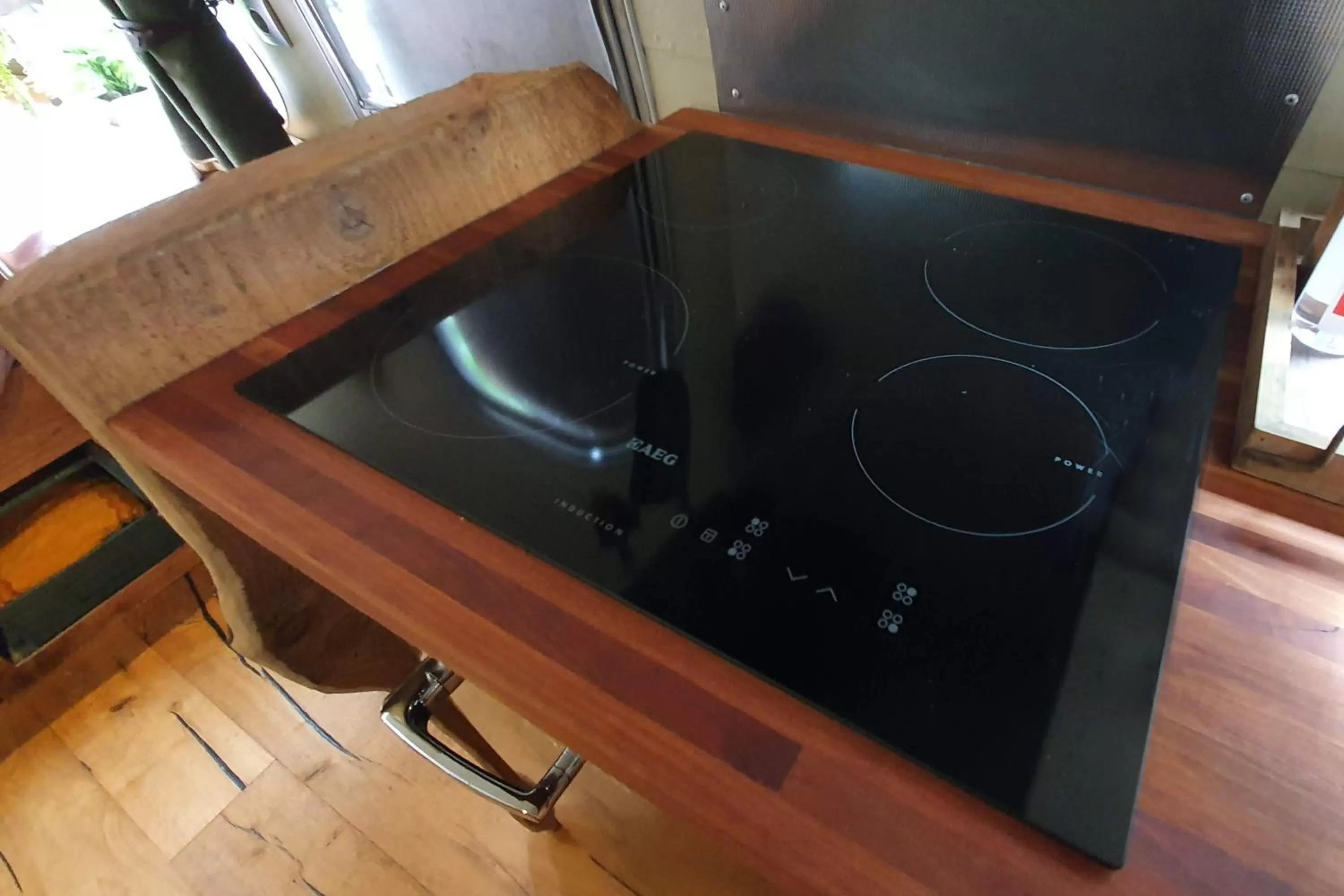 Kitchen or kitchenette, Kitchen/Kitchenette in AirstreamNB