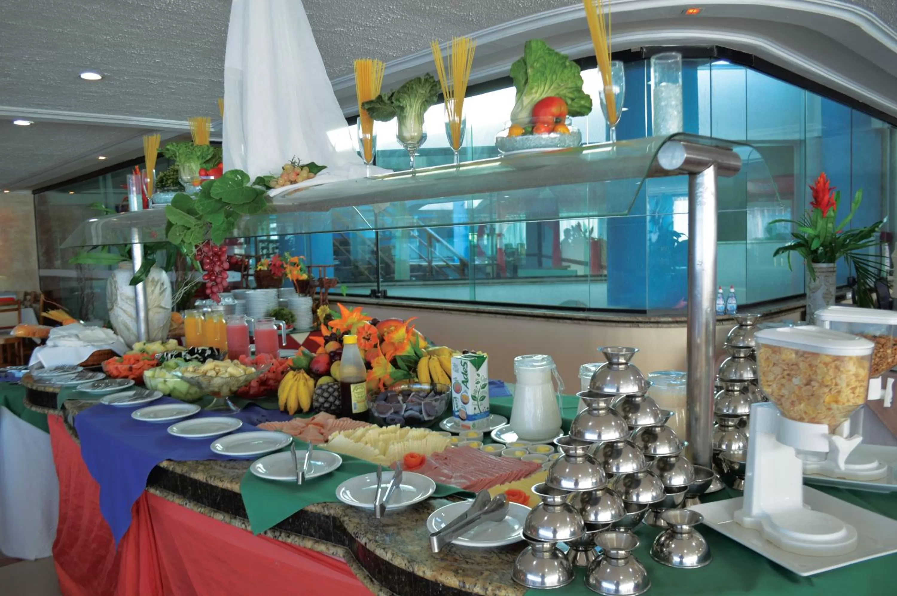 American breakfast in Sueds Plaza