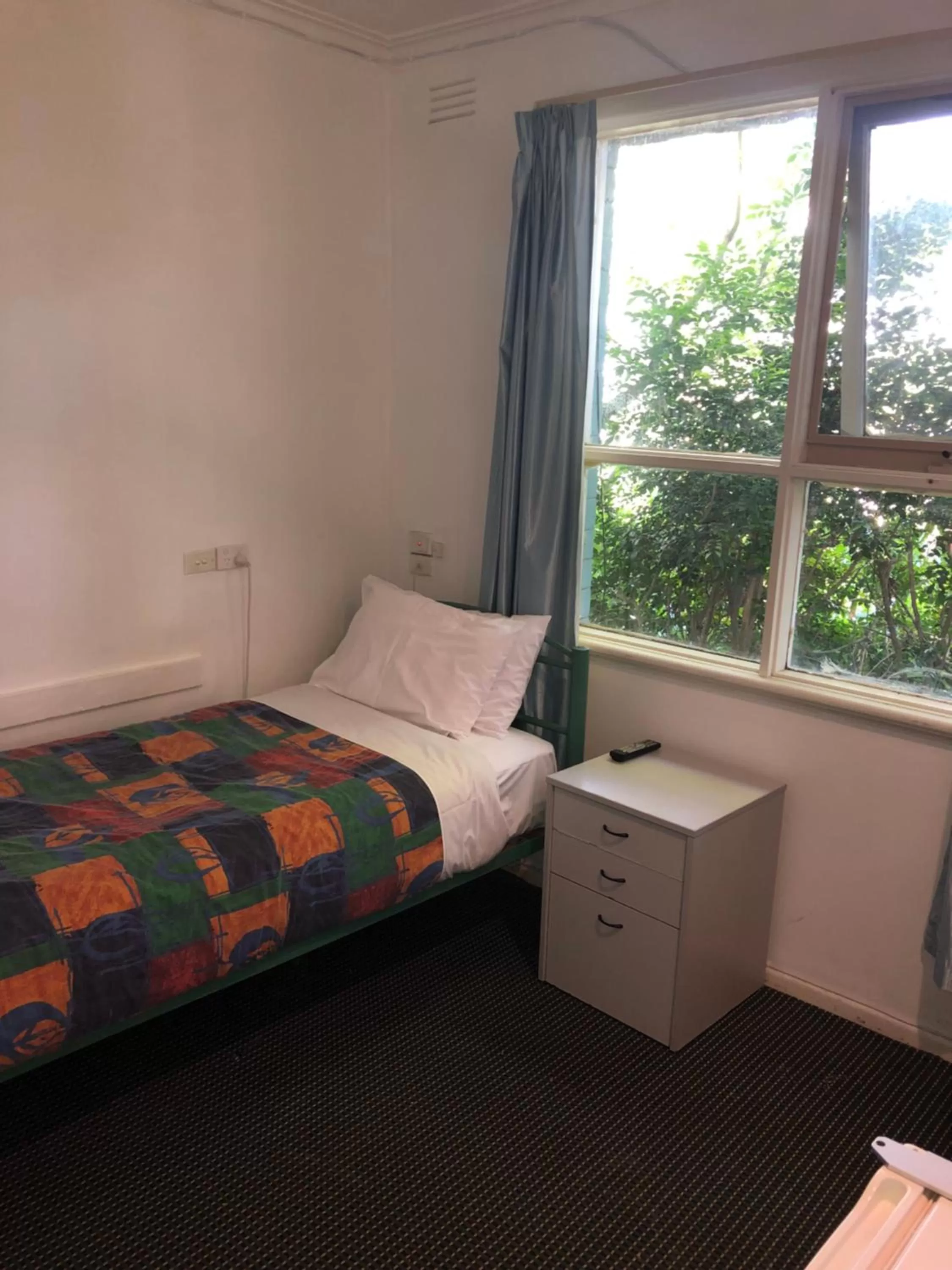 Bed in Evancourt Motel Malvern East