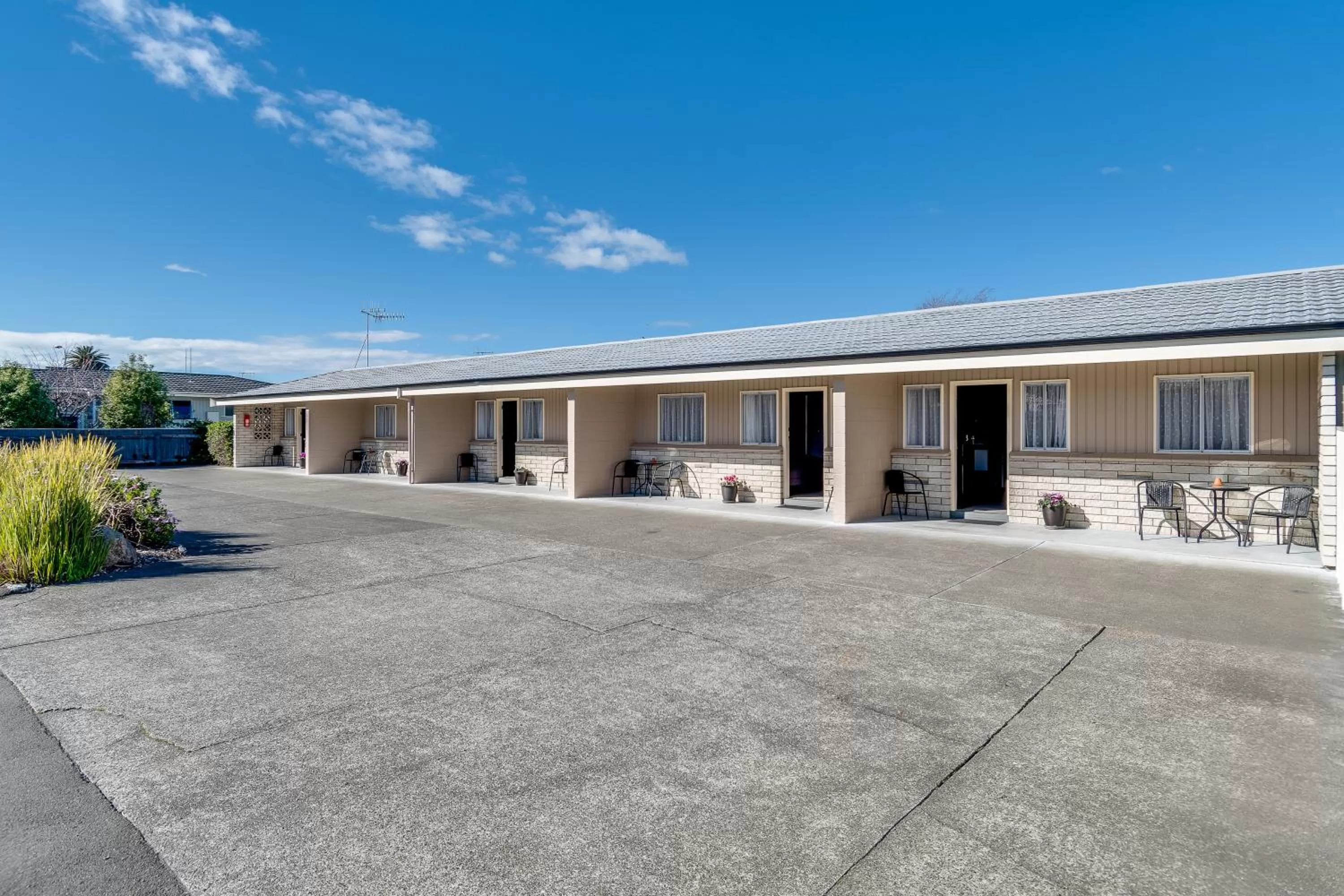 Other, Property Building in Gardner Court Motel