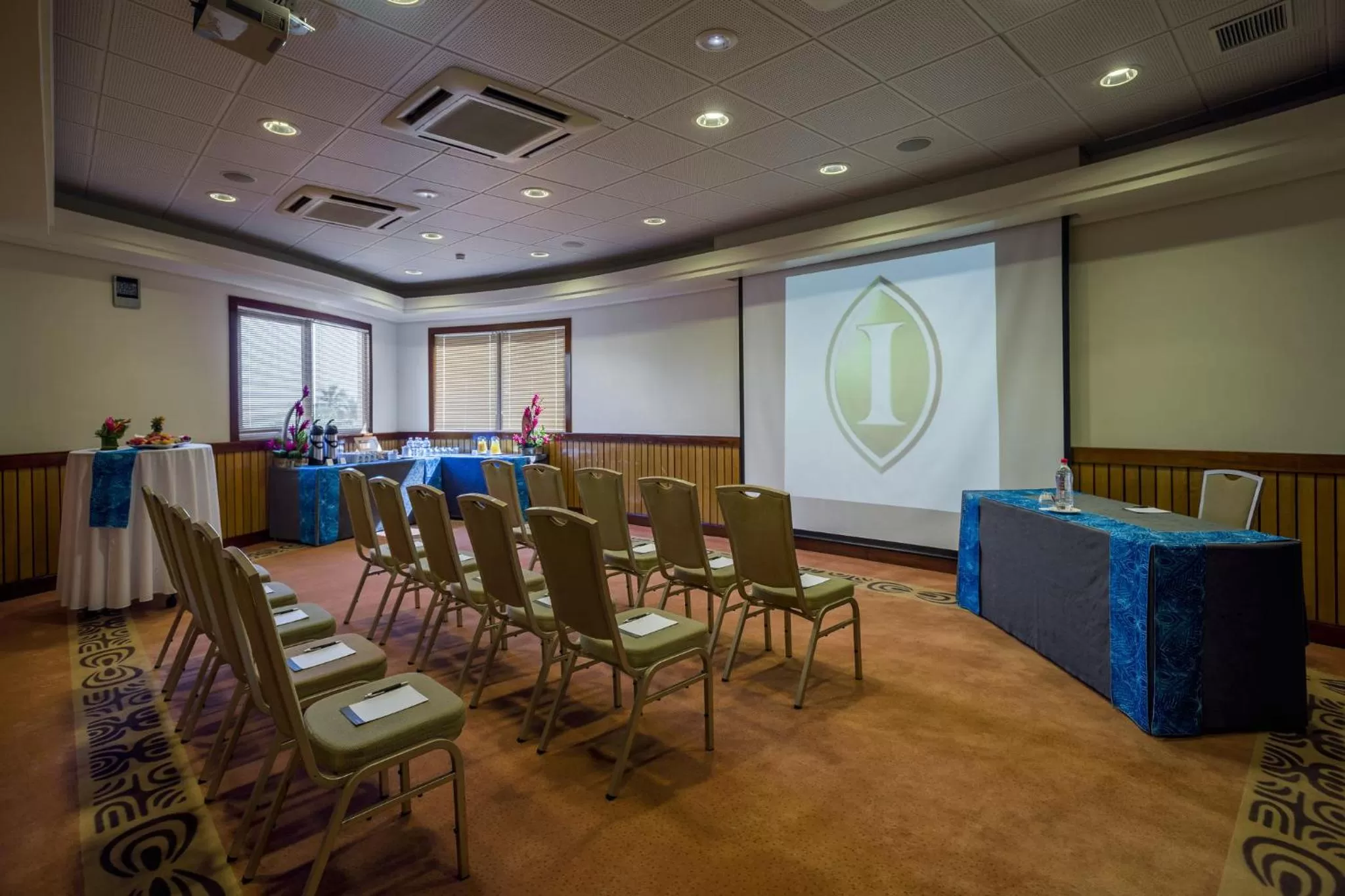 Meeting/conference room in InterContinental Tahiti Resort & Spa by IHG