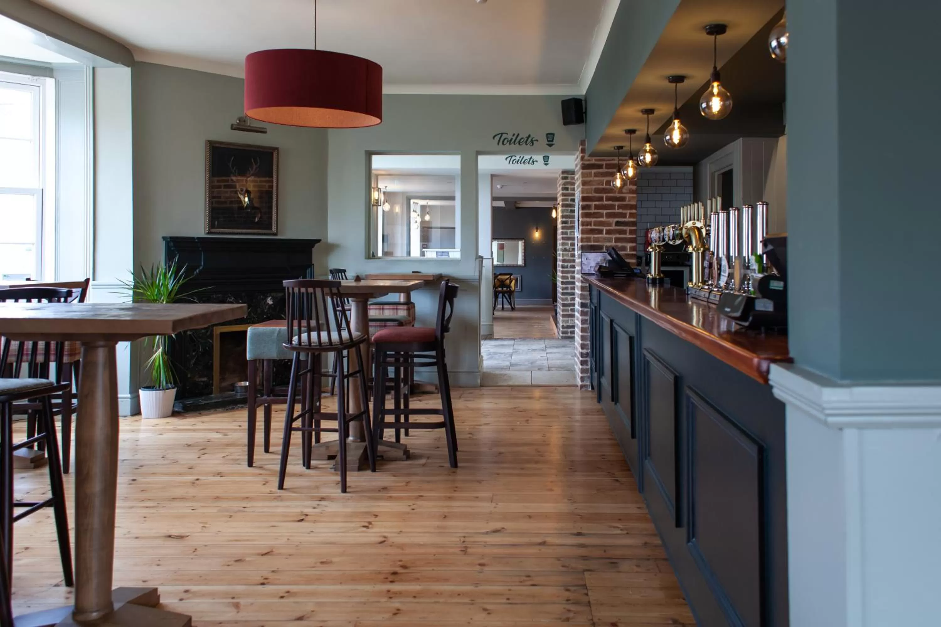 Lounge or bar in Coach House Inn