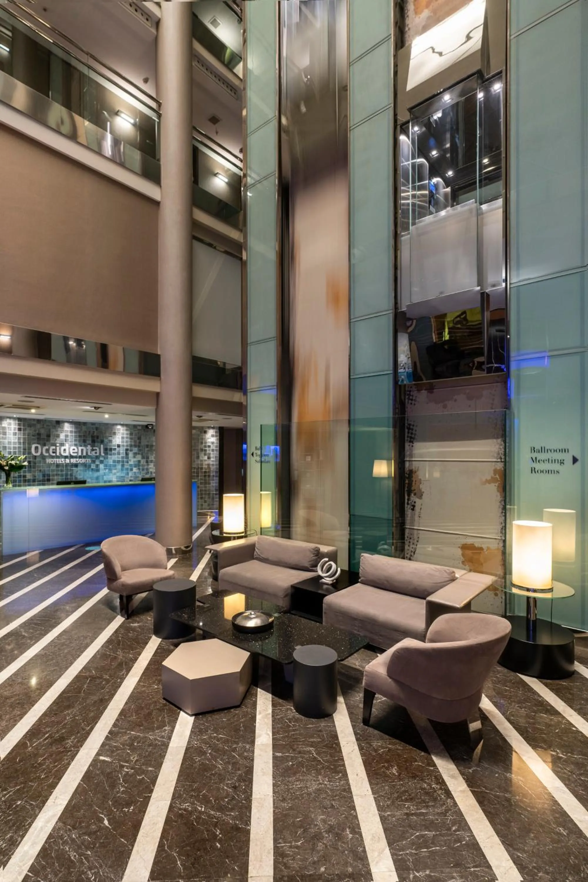 Lobby or reception in Occidental Ankara