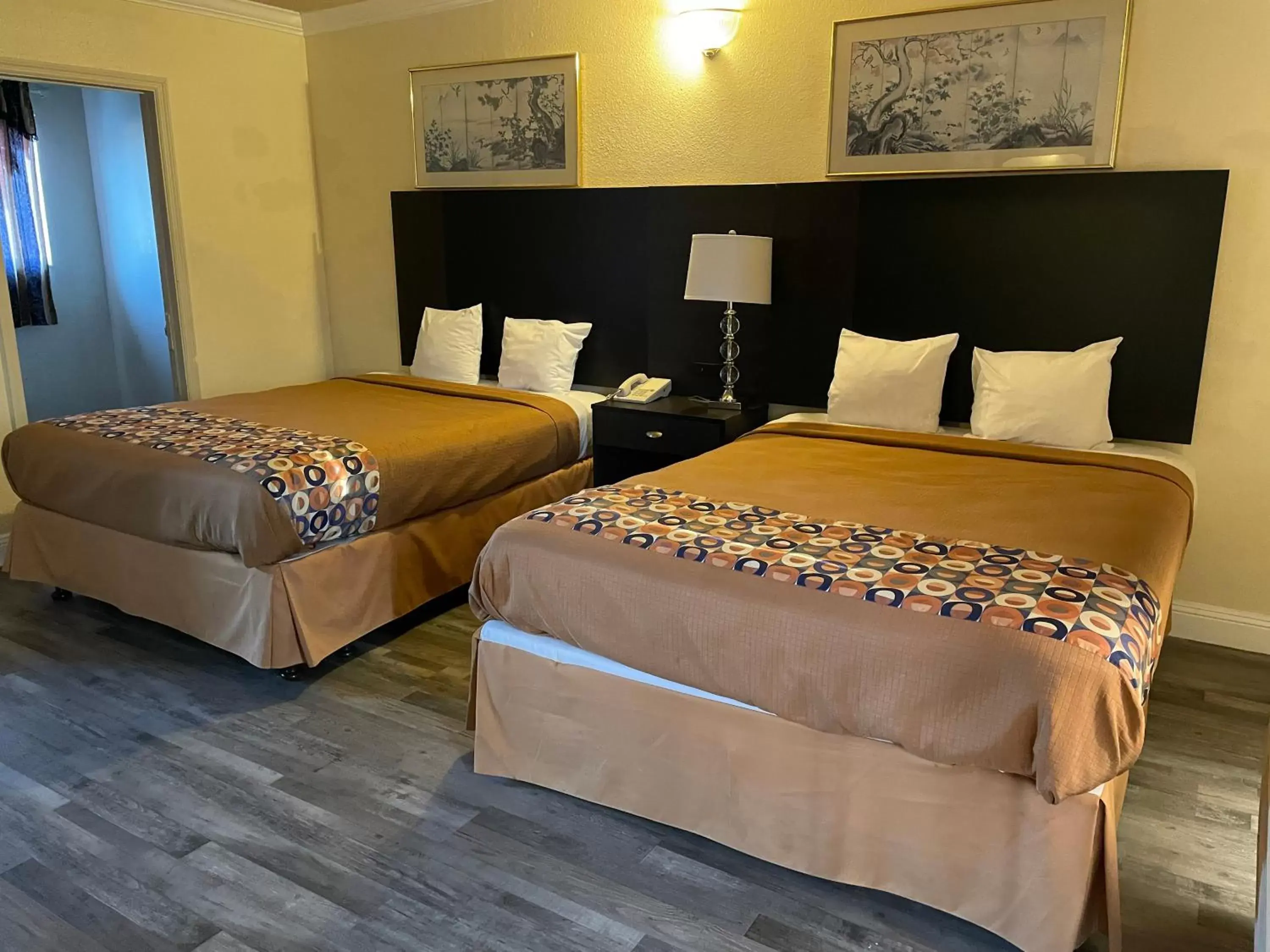 Econo Lodge Econo Lodge