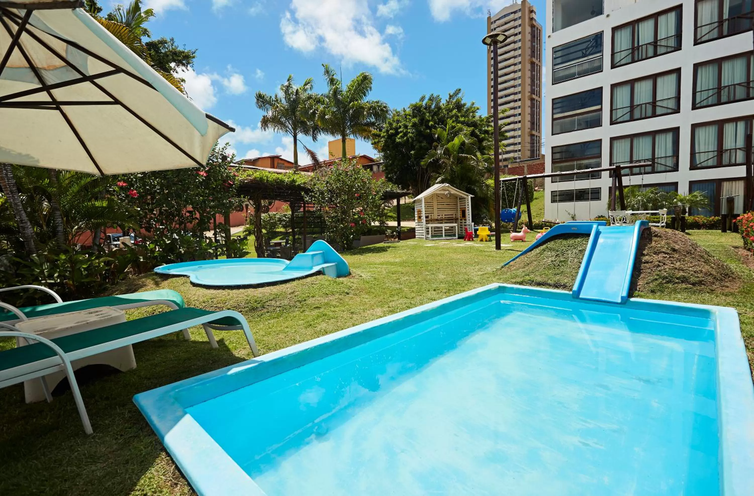 Swimming pool in Moriah Natal Beach Hotel