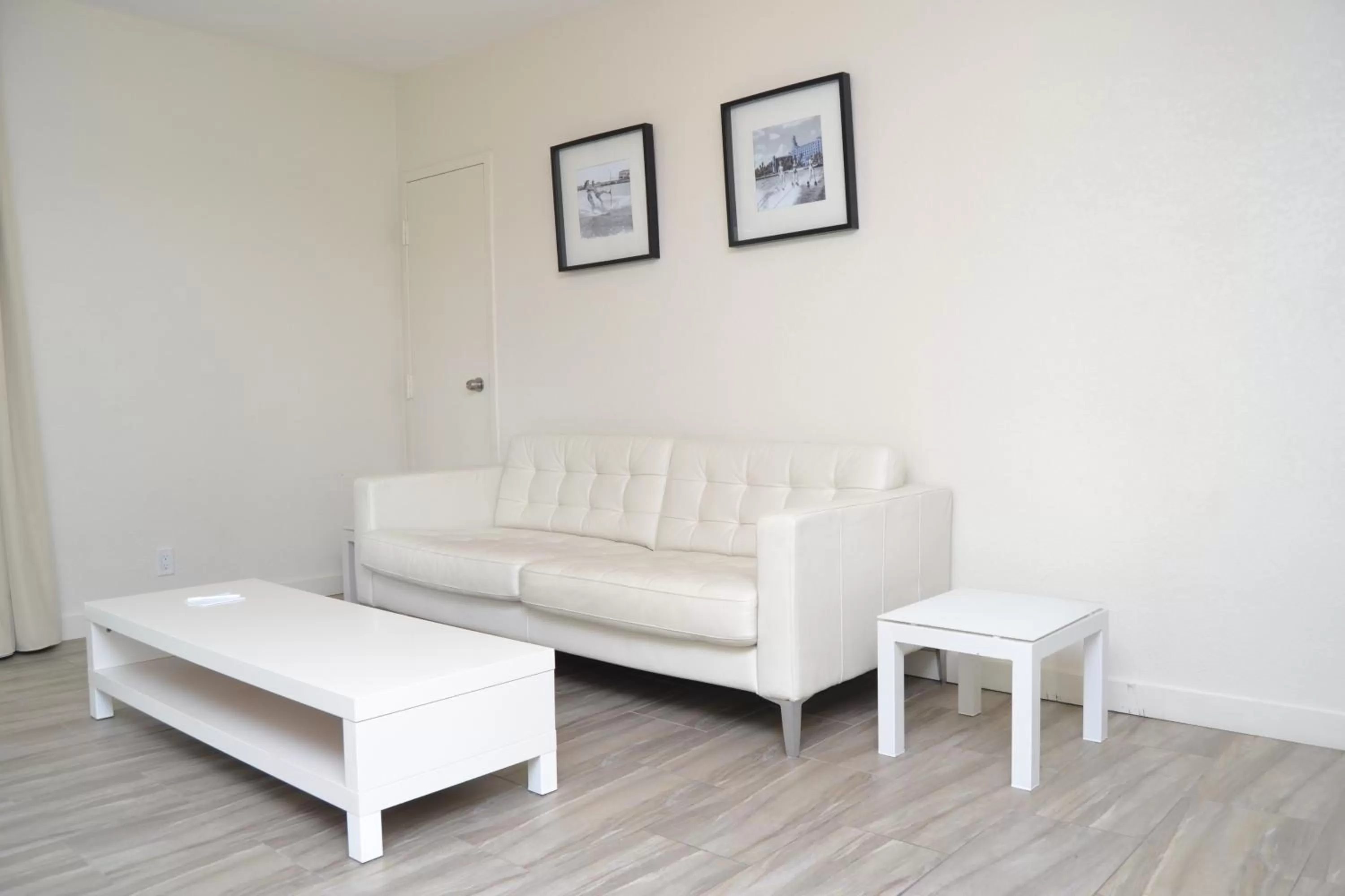 Living room, Seating Area in Tara Hotel A North Beach Village Resort Hotel