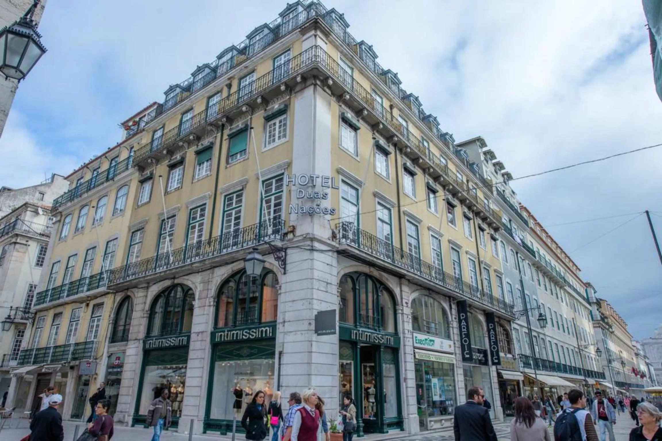 Property building in Hotel Duas Nações