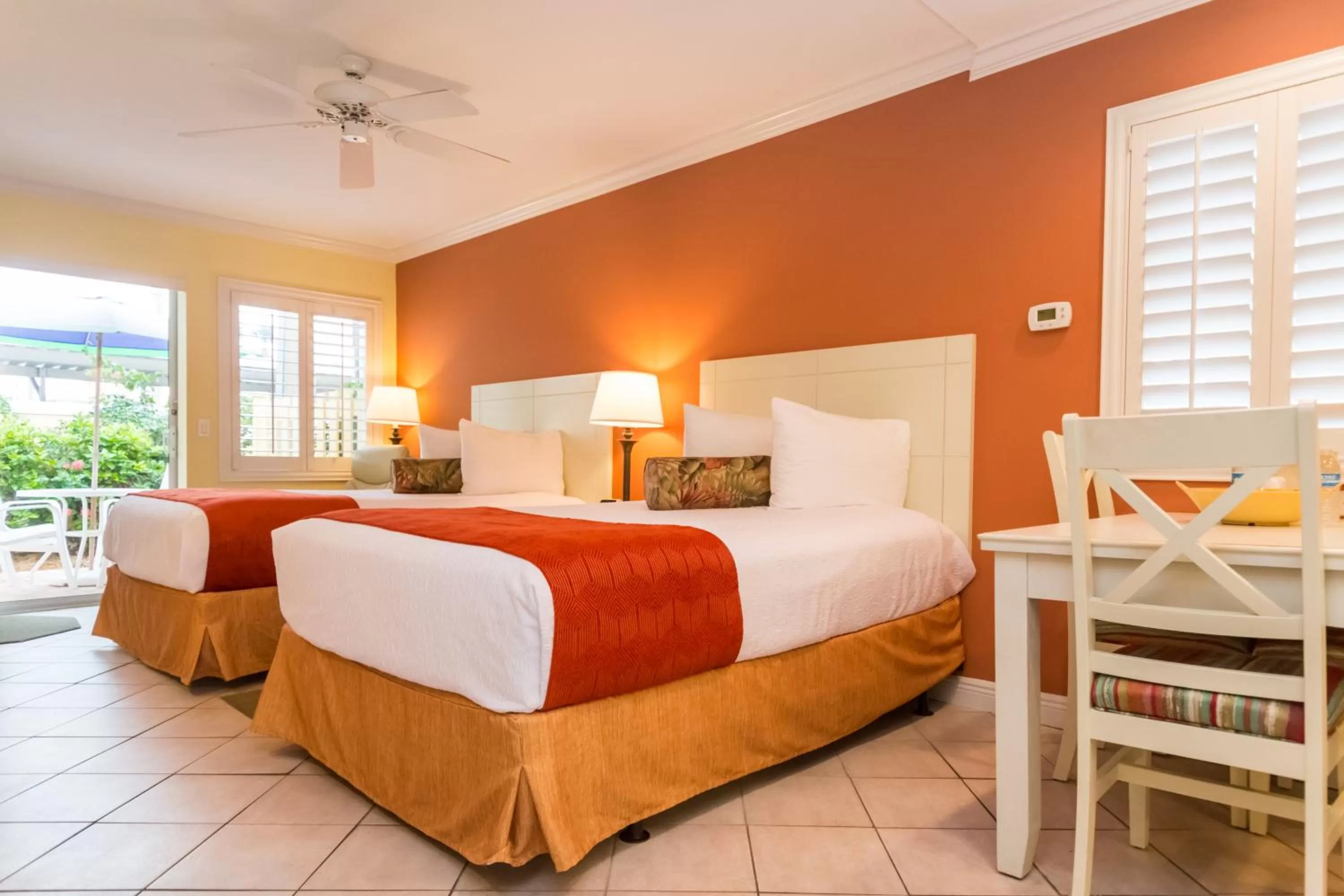 Bedroom, Bed in Inn at the Beach-Venice FLORIDA