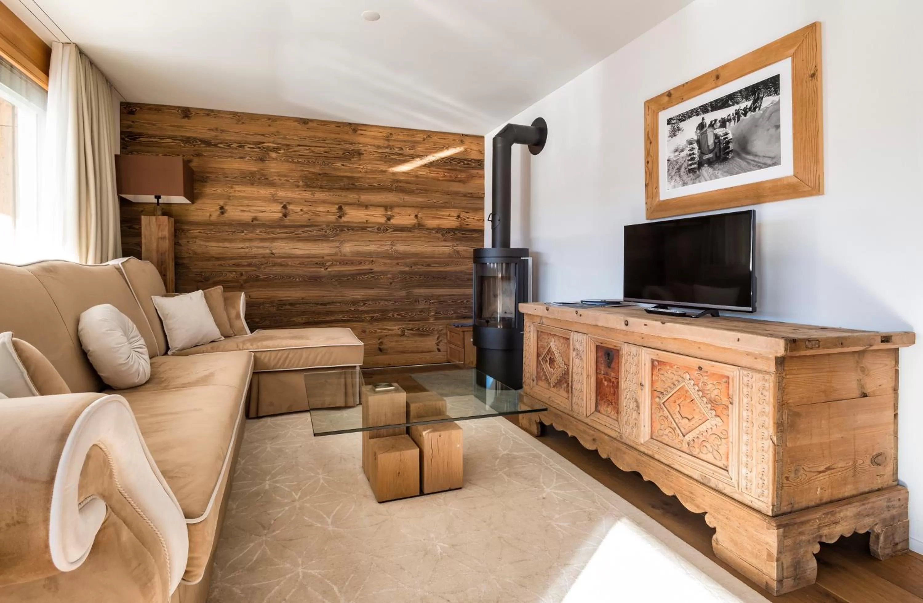 Living room in Hotel Sarain Active Mountain Resort