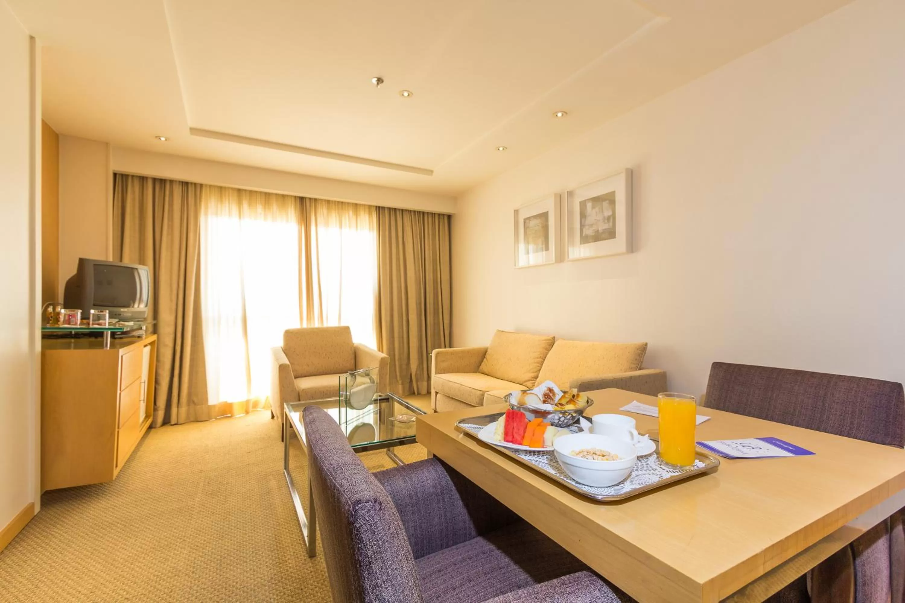 Day in Grand Bittar Hotel