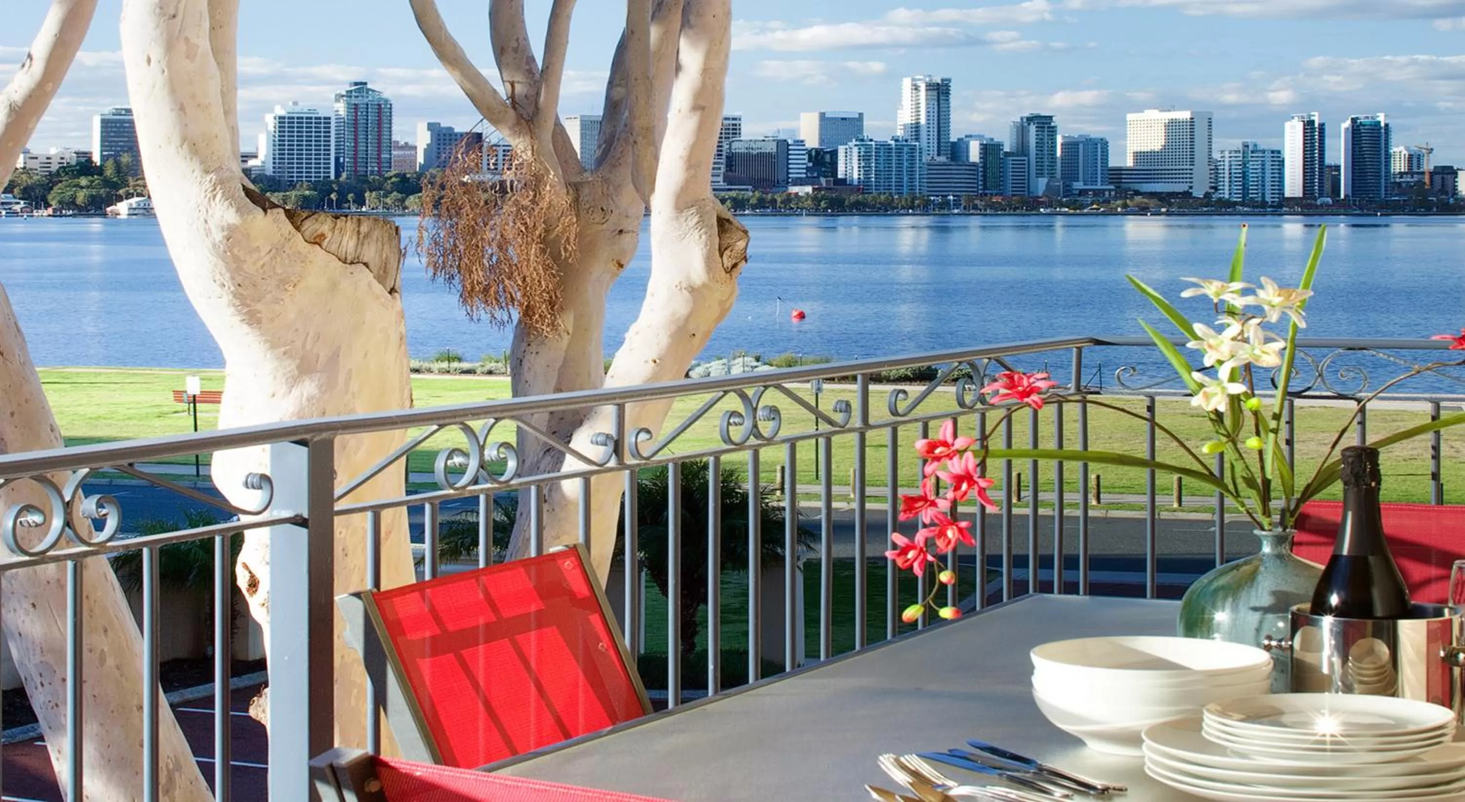 Patio in The Peninsula Riverside Serviced Apartments