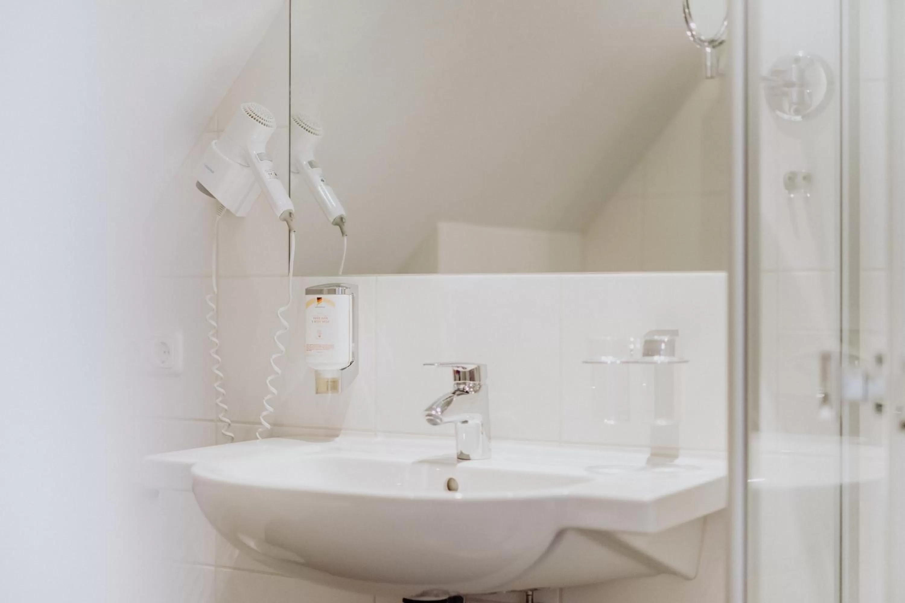 Bathroom in Hotel Frauensteiner Hof