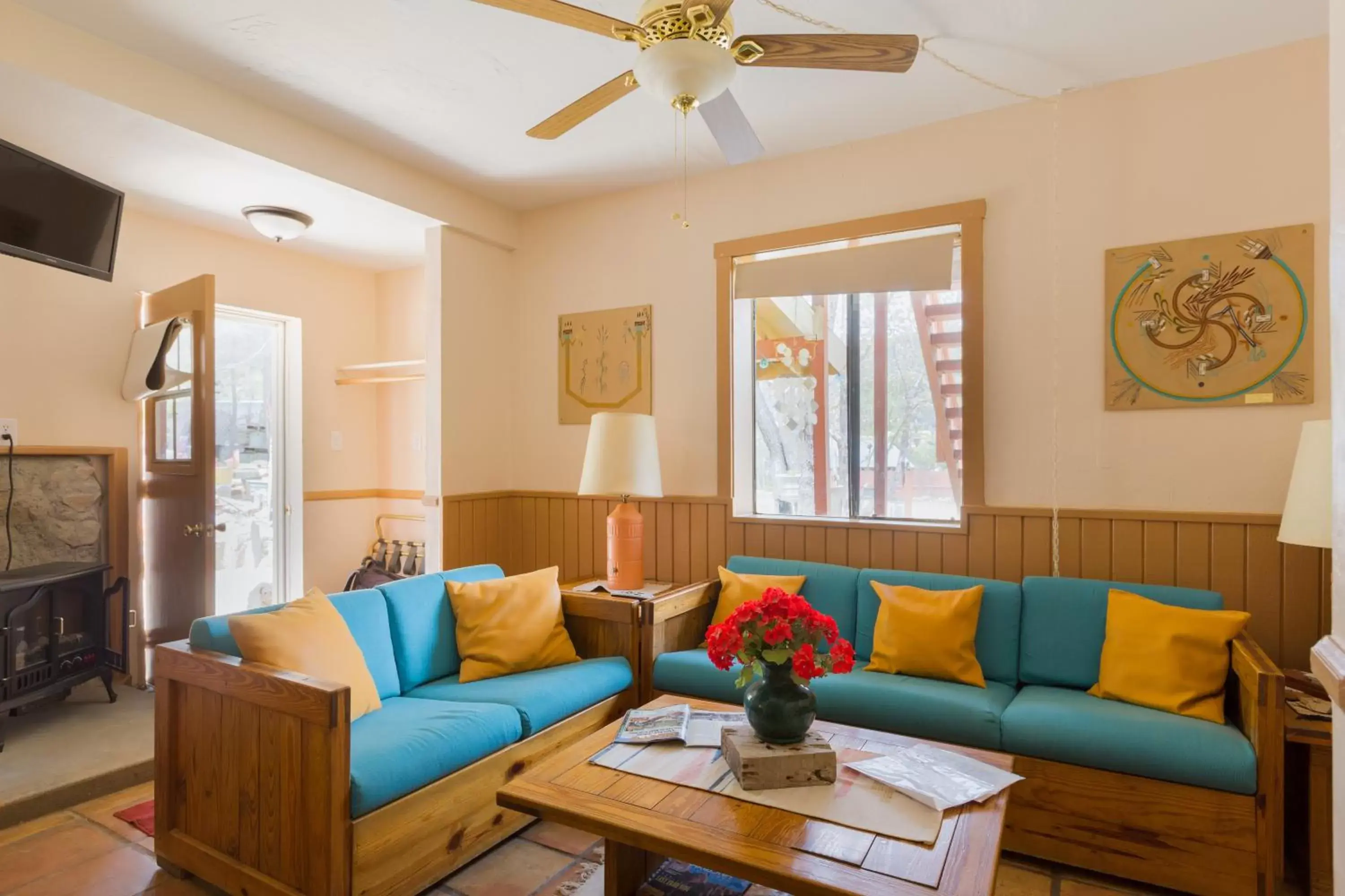 Queen Suite in Crown King Cabins Bradshaw Queen Suite in Crown King Cabins Bradshaw