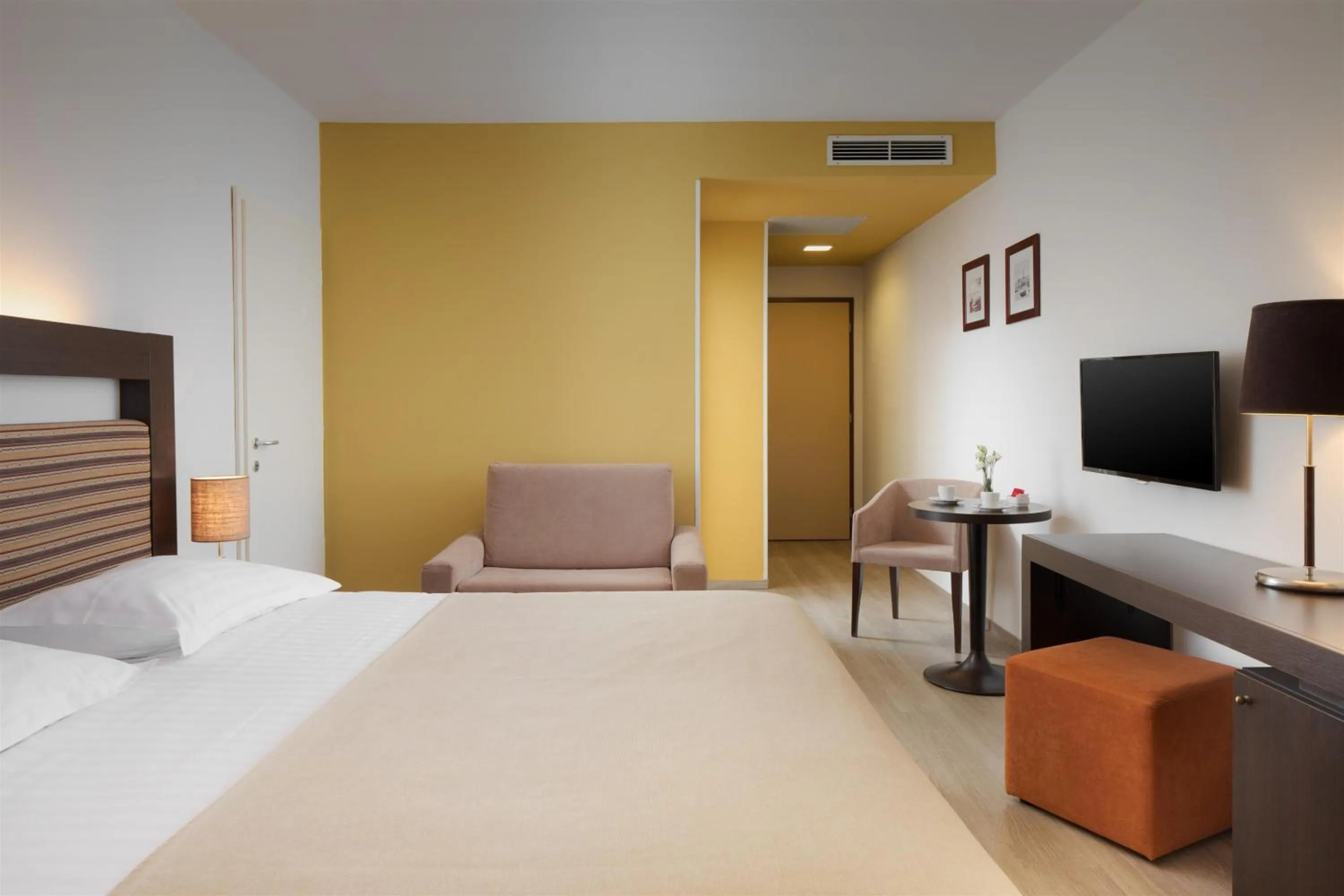 Bed in Sol Garden Istra