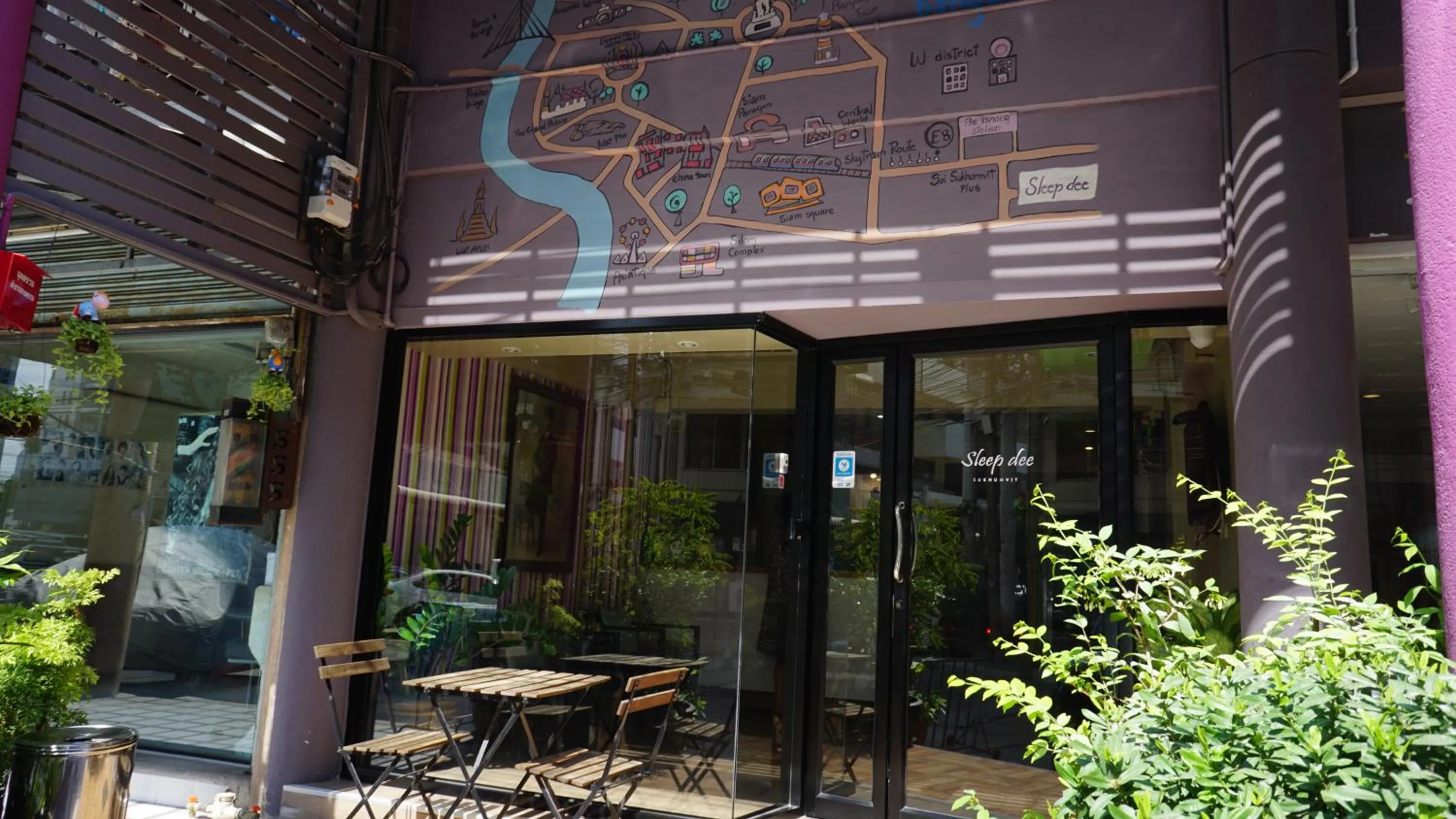 Property building in Sleep Dee Hostel