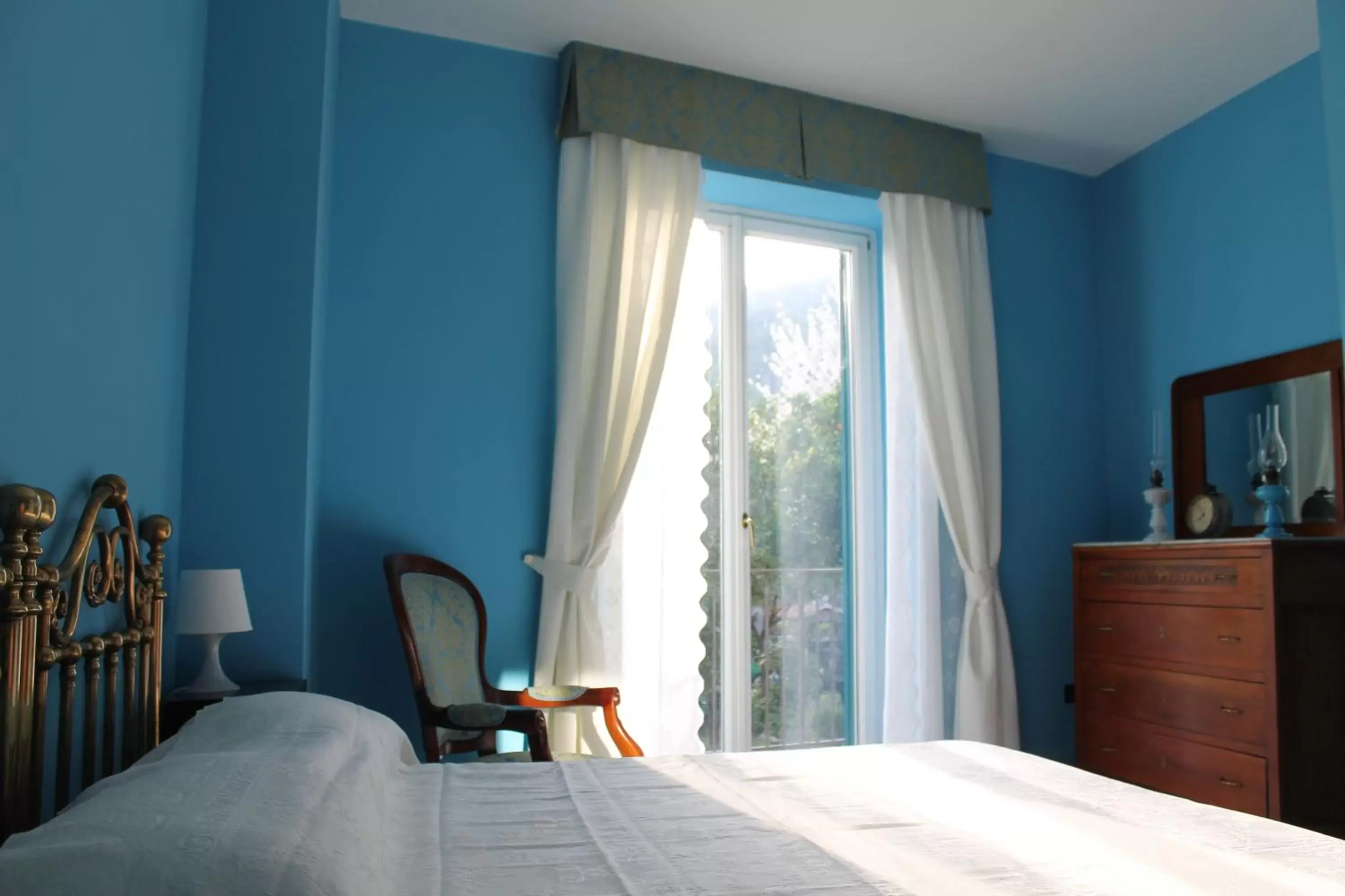 Double Room with Garden View in Iride Bed and Breakfast Double Room with Garden View in Iride Bed and Breakfast