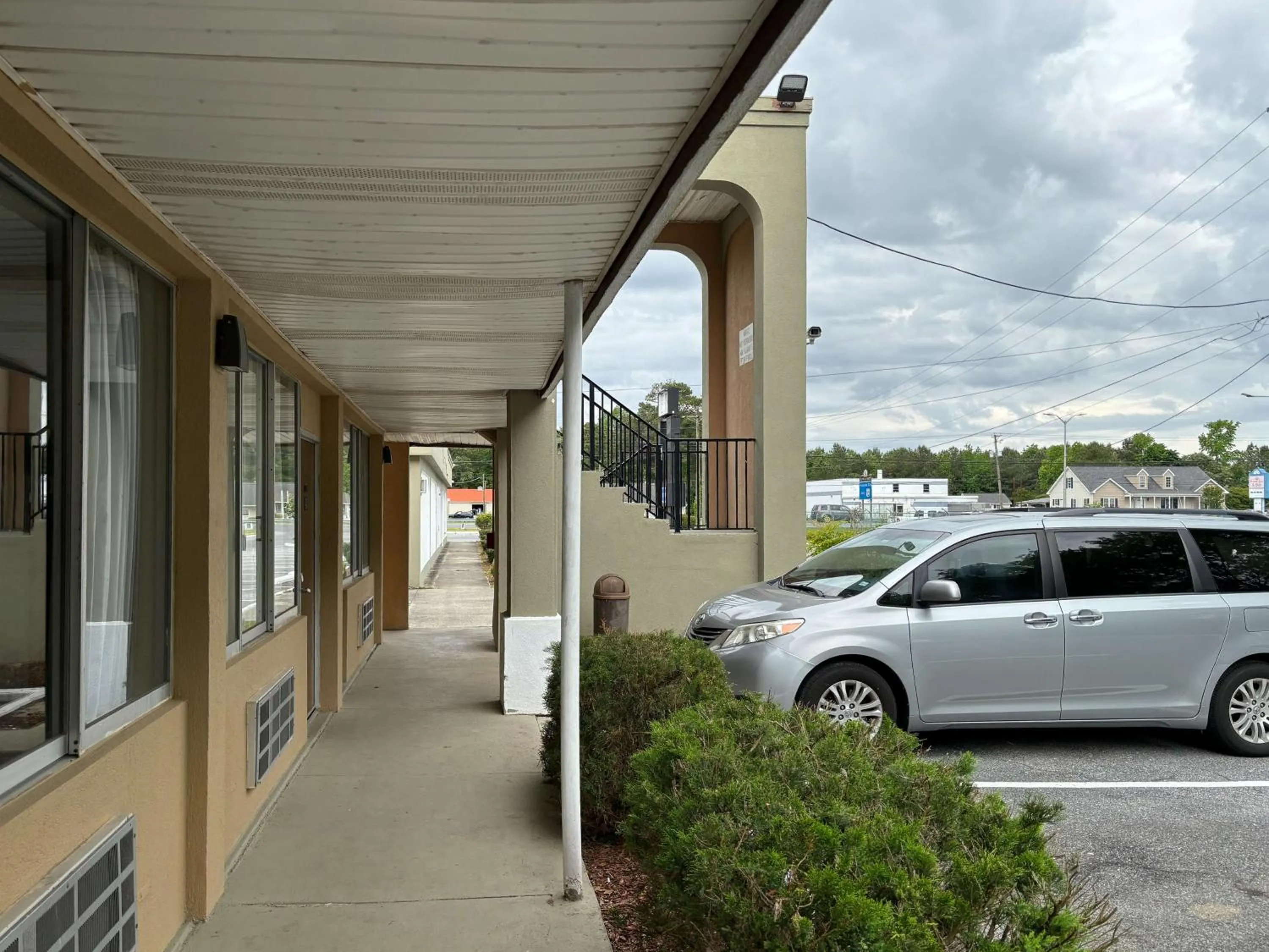 Property building in Americas Best Value Inn-Pocomoke City