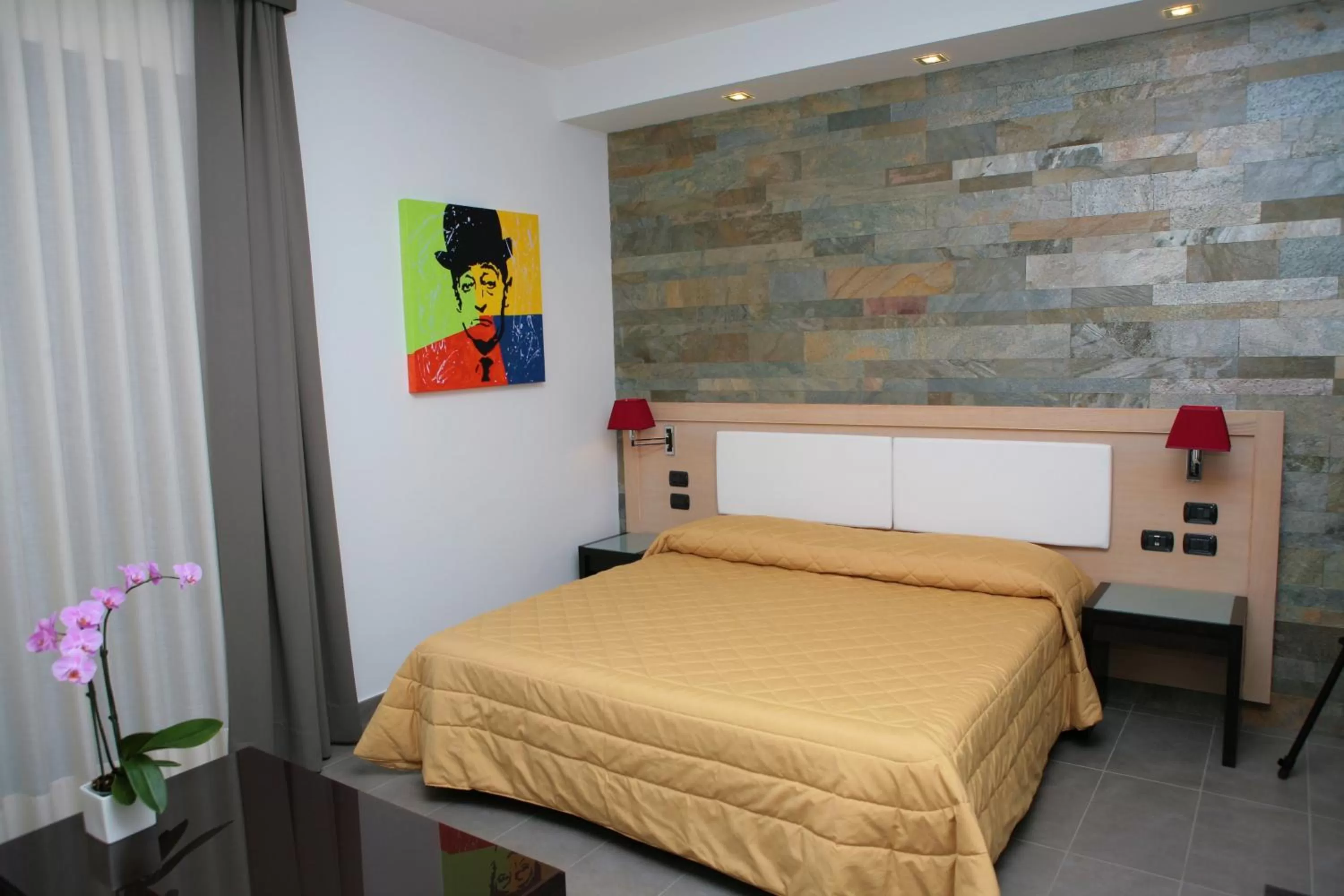 Photo of the whole room, Bed in Hotel Visagi