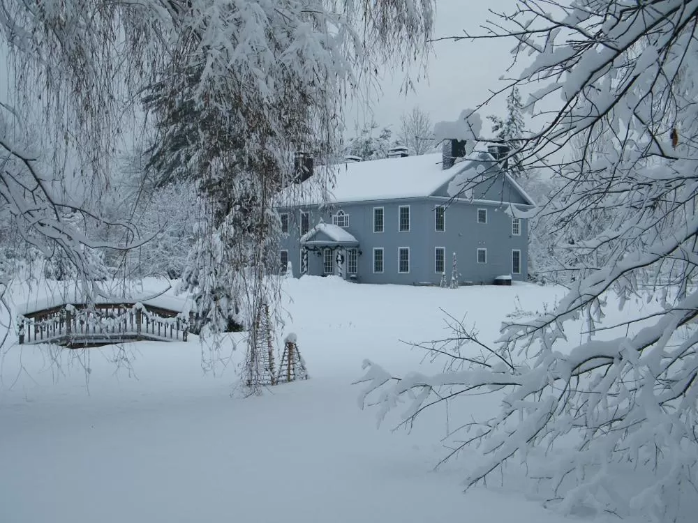 Winter in The Bond 1786 Inn