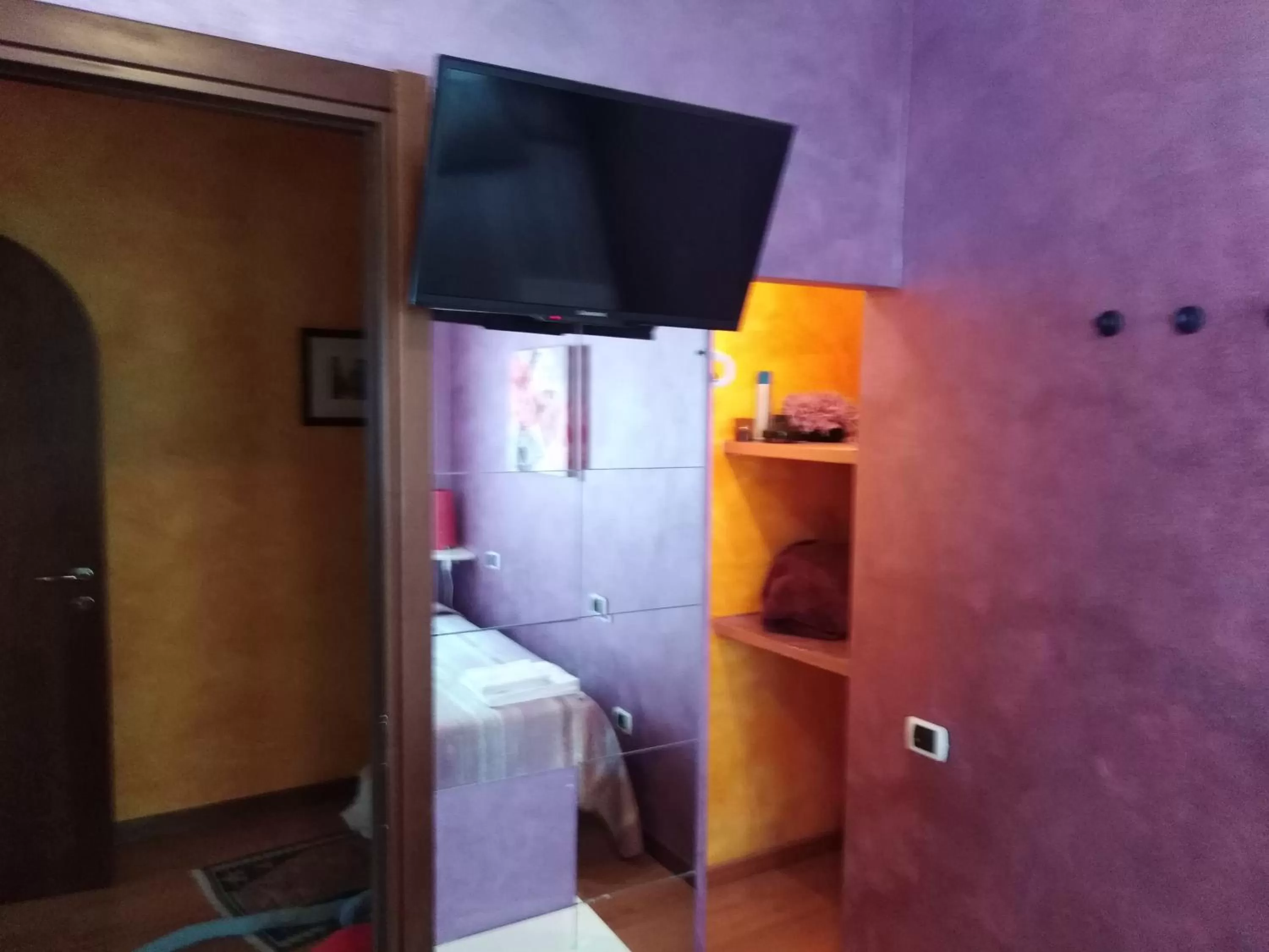 Photo of the whole room, Bed in B&B Villa Anita