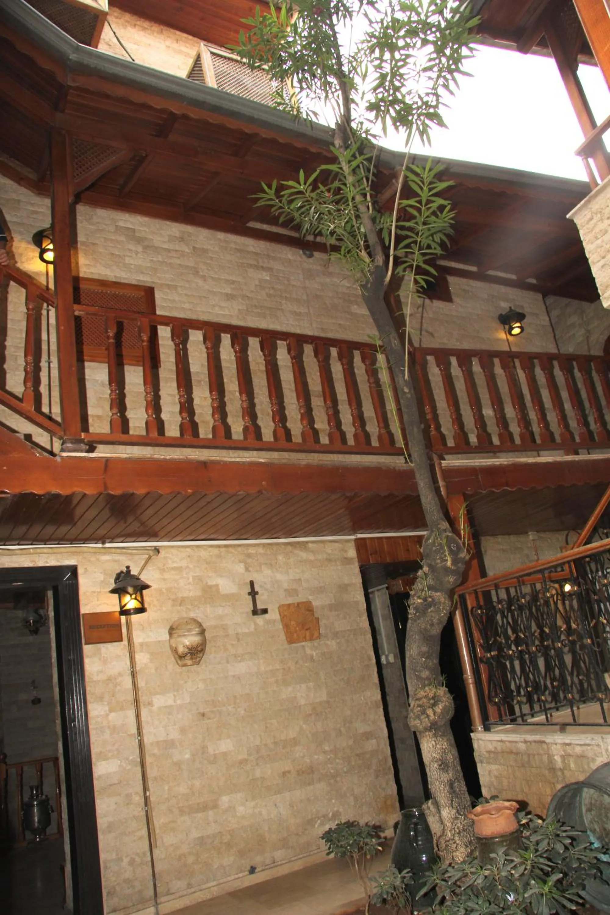 Balcony/Terrace in Zeynep Hanim Konagi