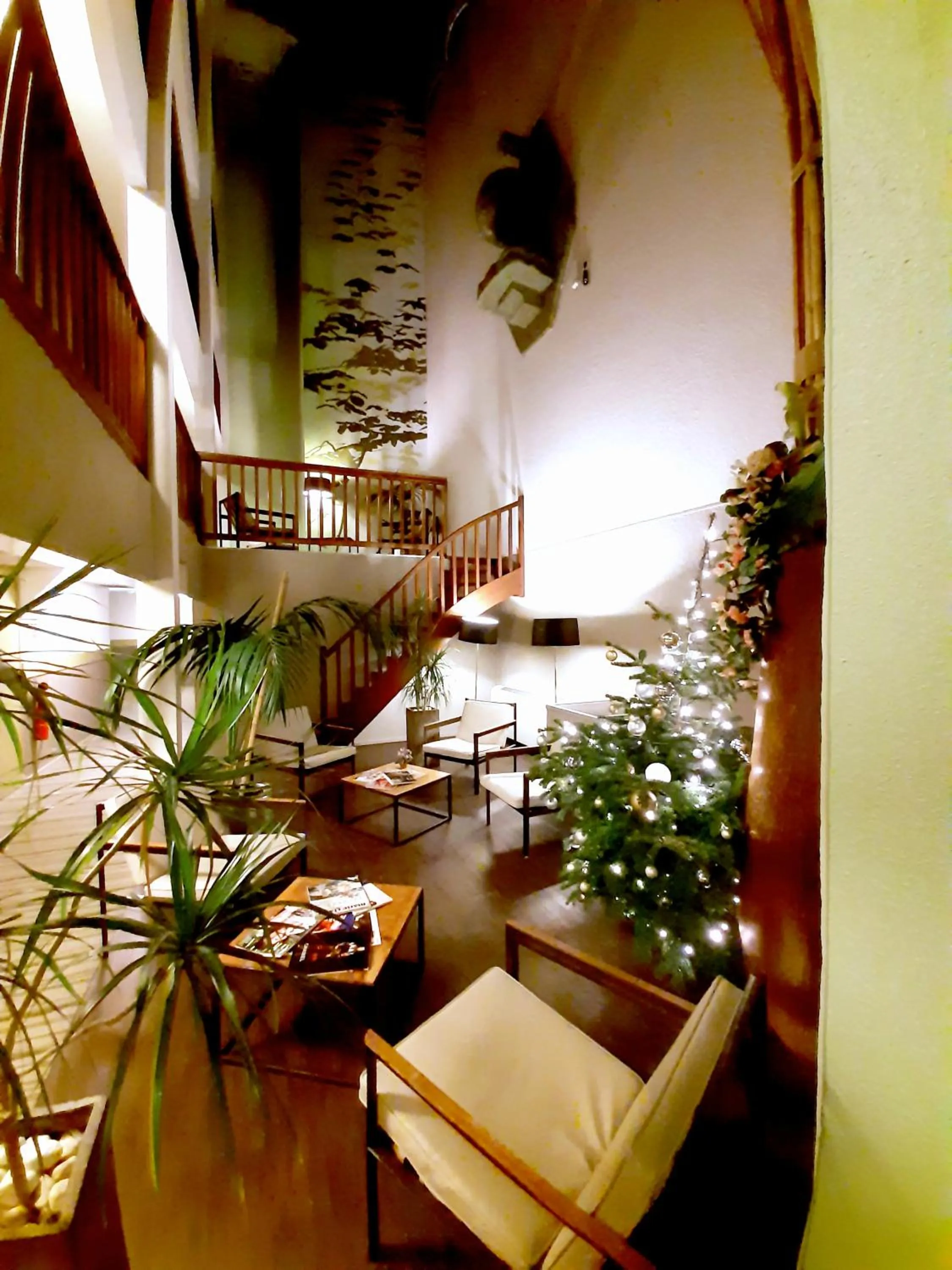 Patio in Kyriad Hotel Nevers Centre