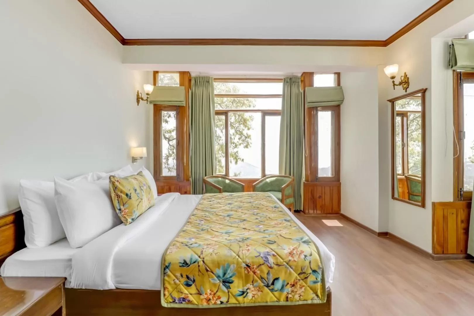 Bed in Summit Le Royale Hotel, Shimla