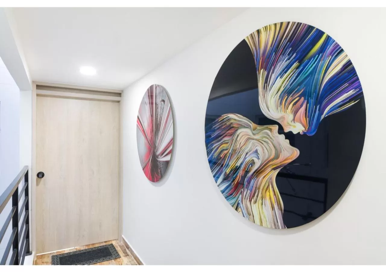 Property logo or sign in Miracle