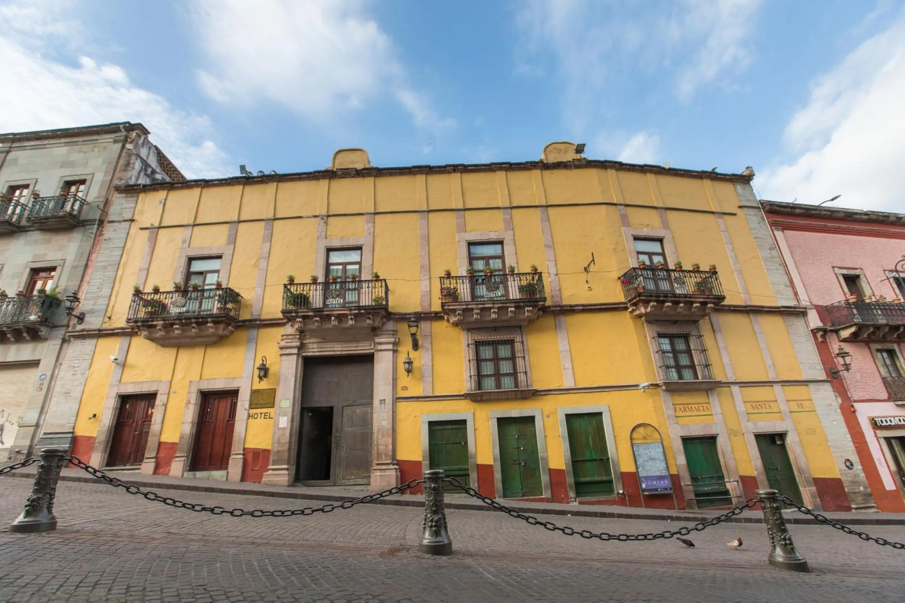 Facade/entrance in La Casona de Don Lucas