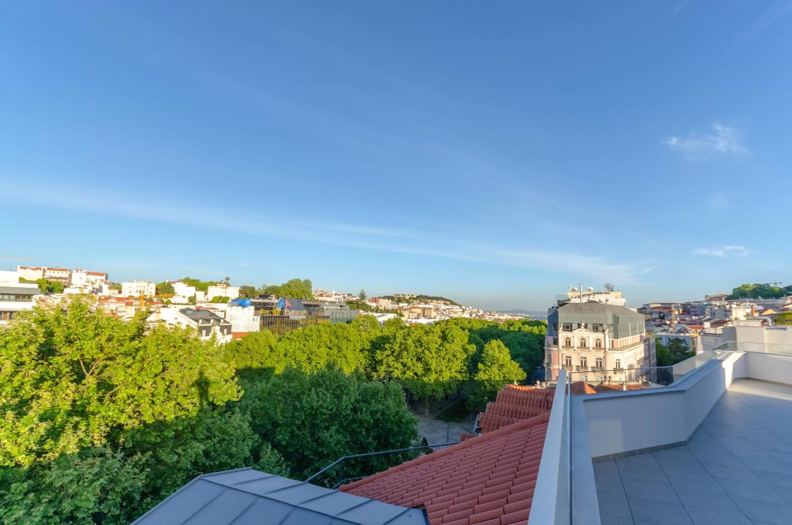 Neighbourhood in TURIM Boulevard Hotel