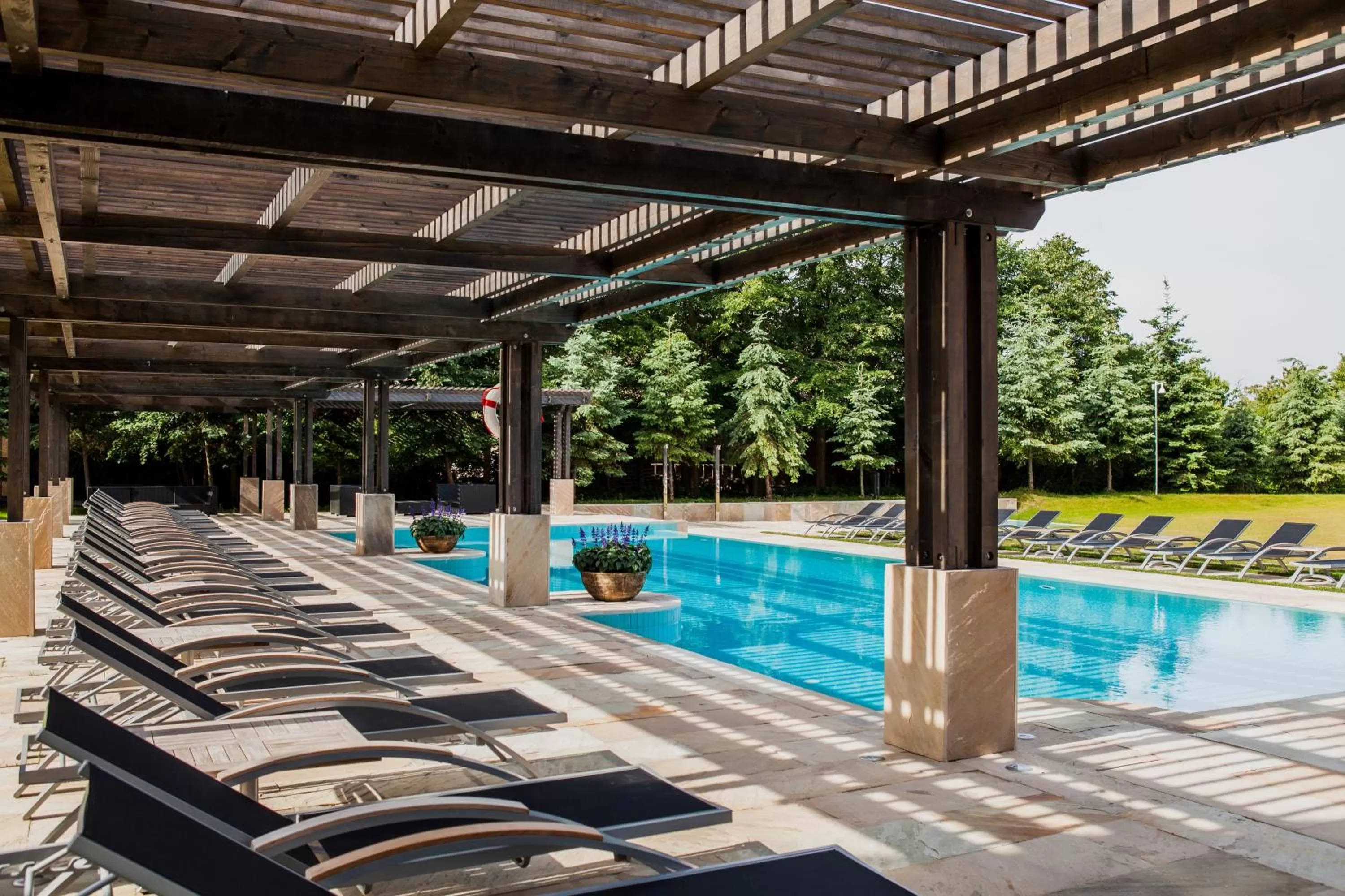 Swimming pool in Mercure Palanga Vanagupe Resort & SPA