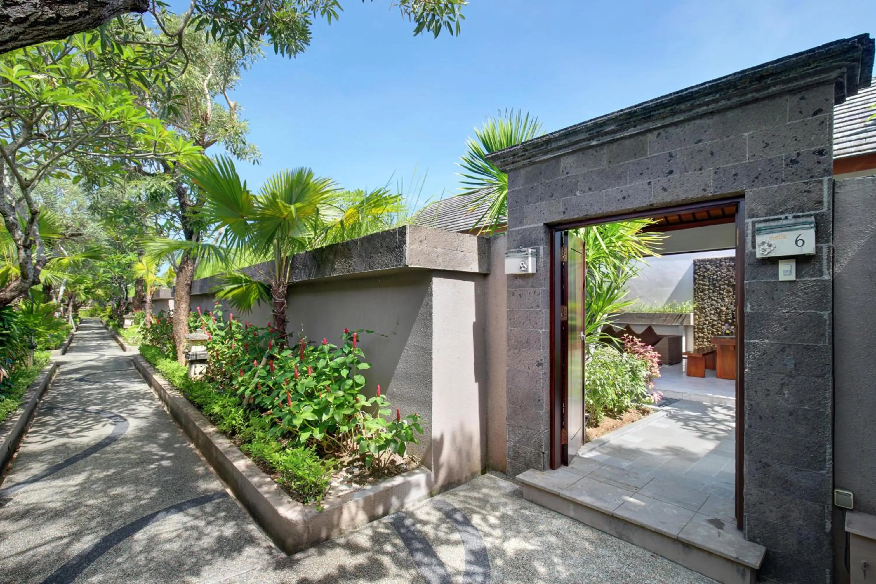 Garden view in Lumbini Luxury Villas and Spa