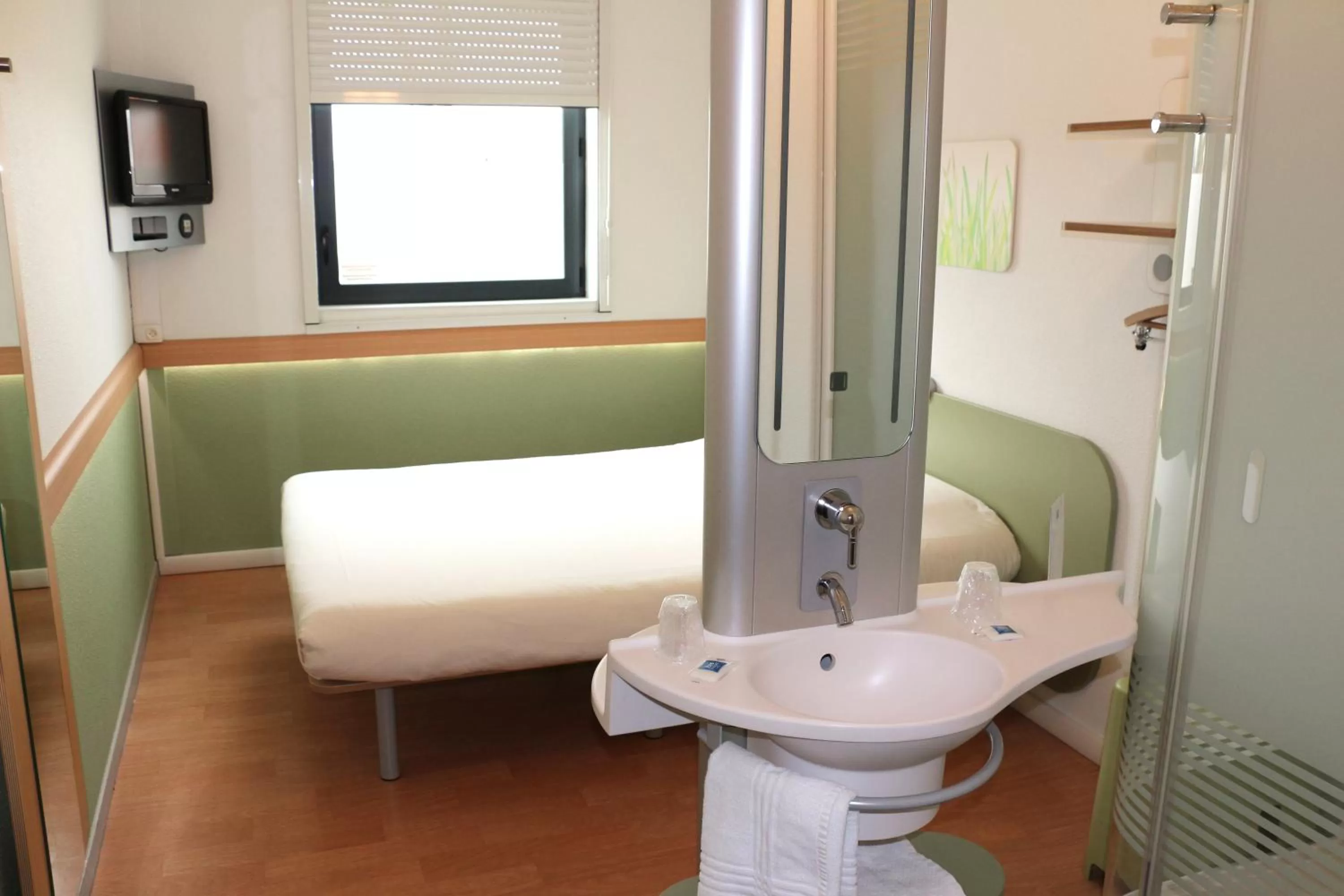 Bed in ibis budget Castelnaudary - A61