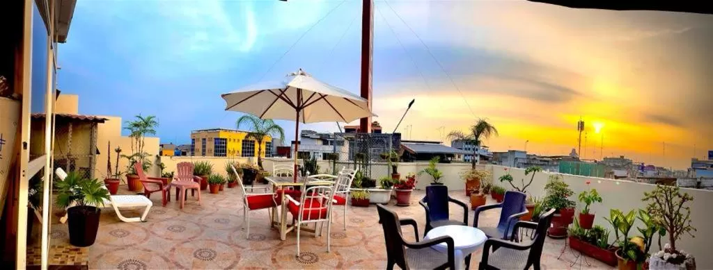 Balcony/Terrace in House Center