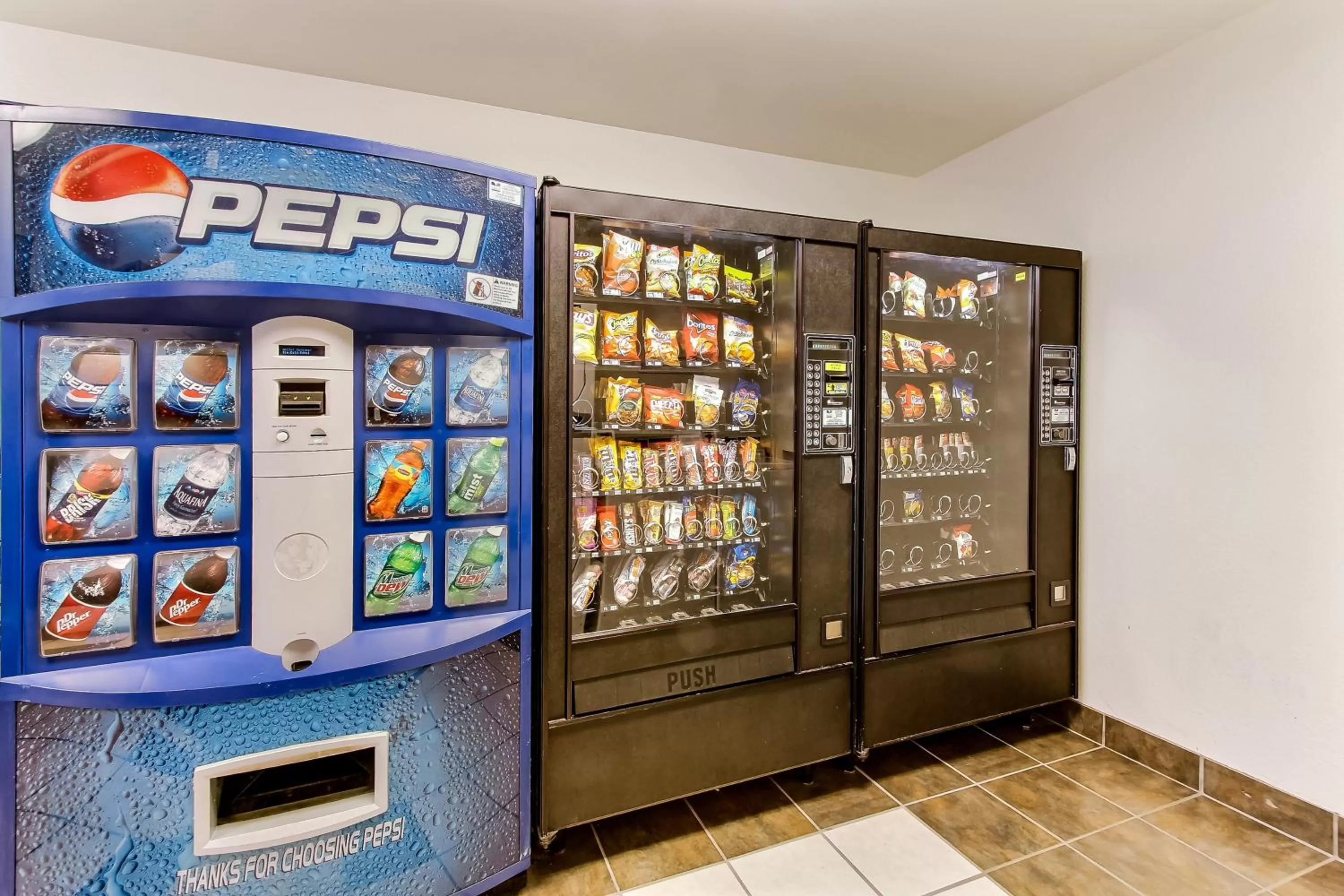 Food in Motel 6-Watsonville, CA - Monterey Area