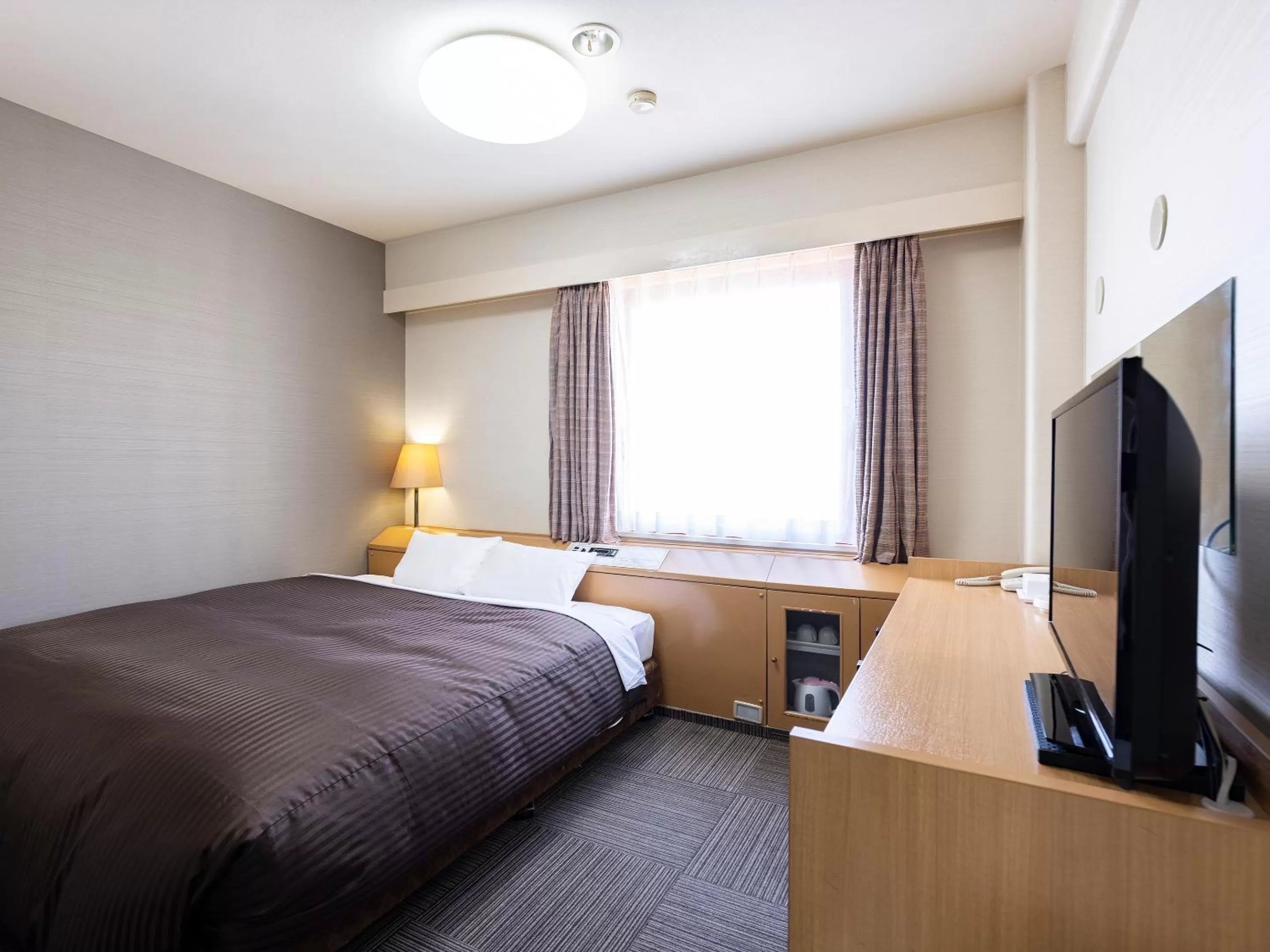 Standard Double Room - Non-Smoking in Hotel Wing International Izumi