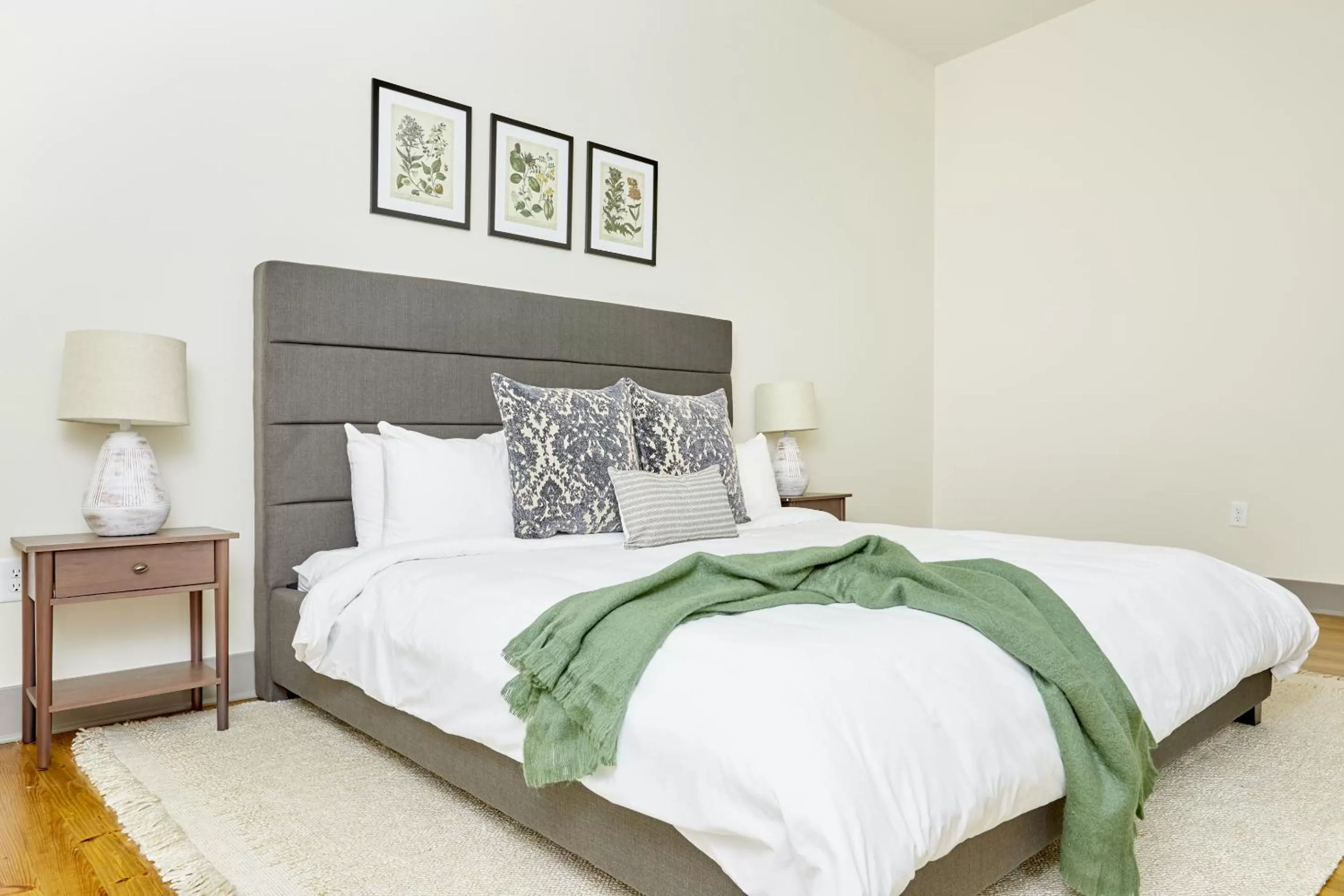 Living room in Sonder Ellis Square