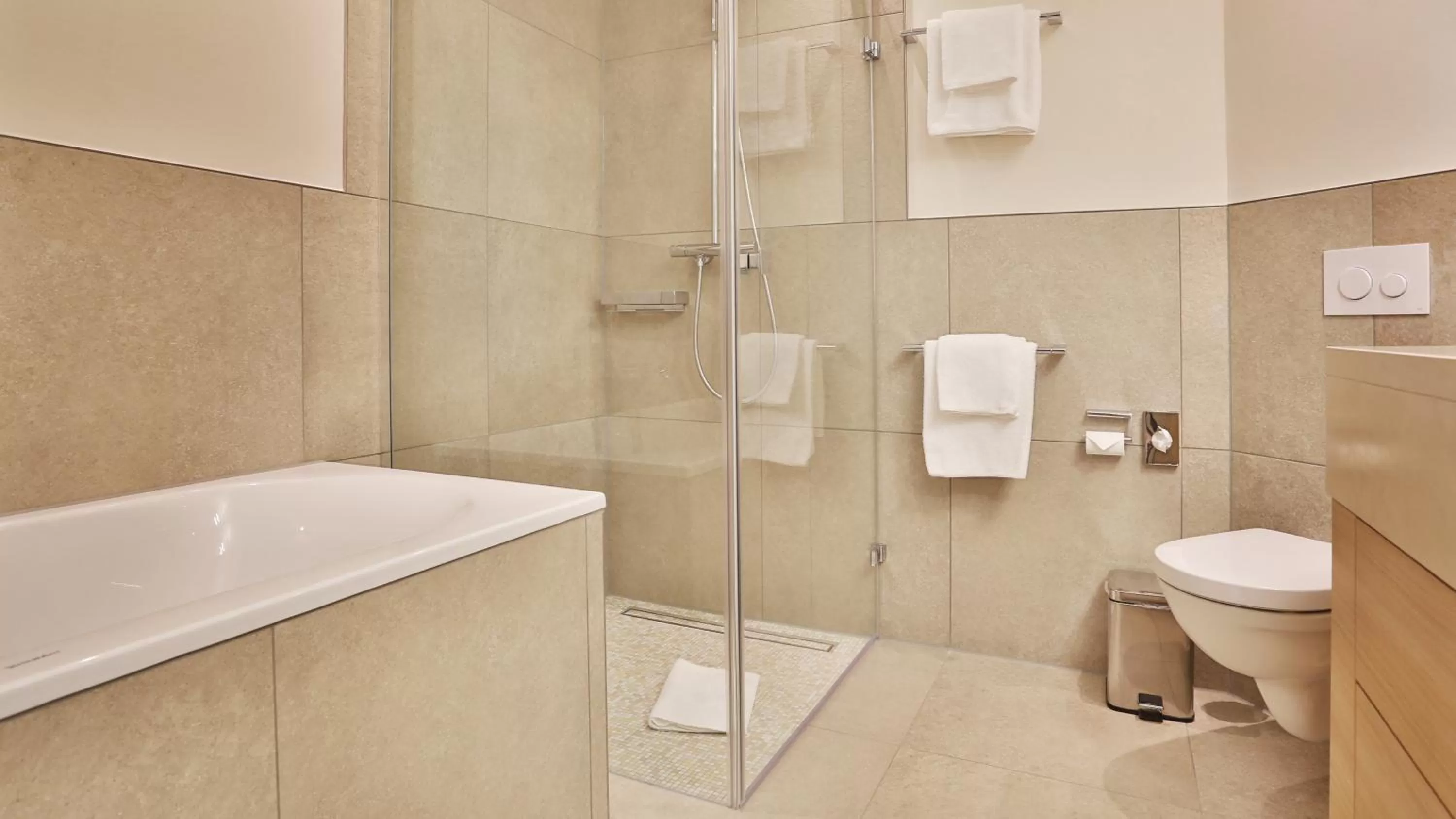 Bathroom in Hotel TheGreen