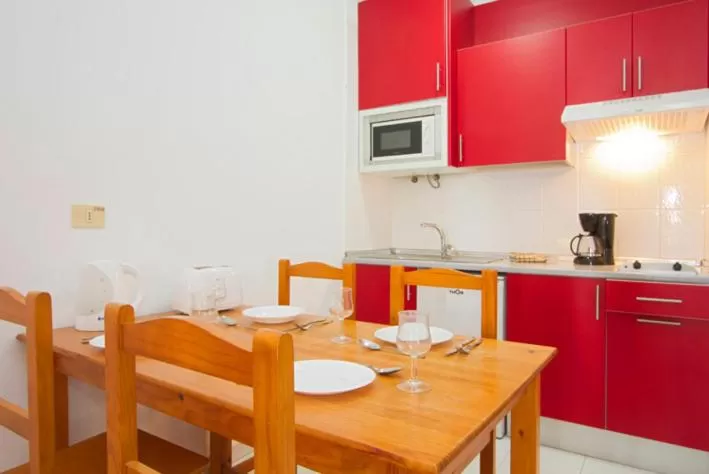 Dining area in Nazaret Sol