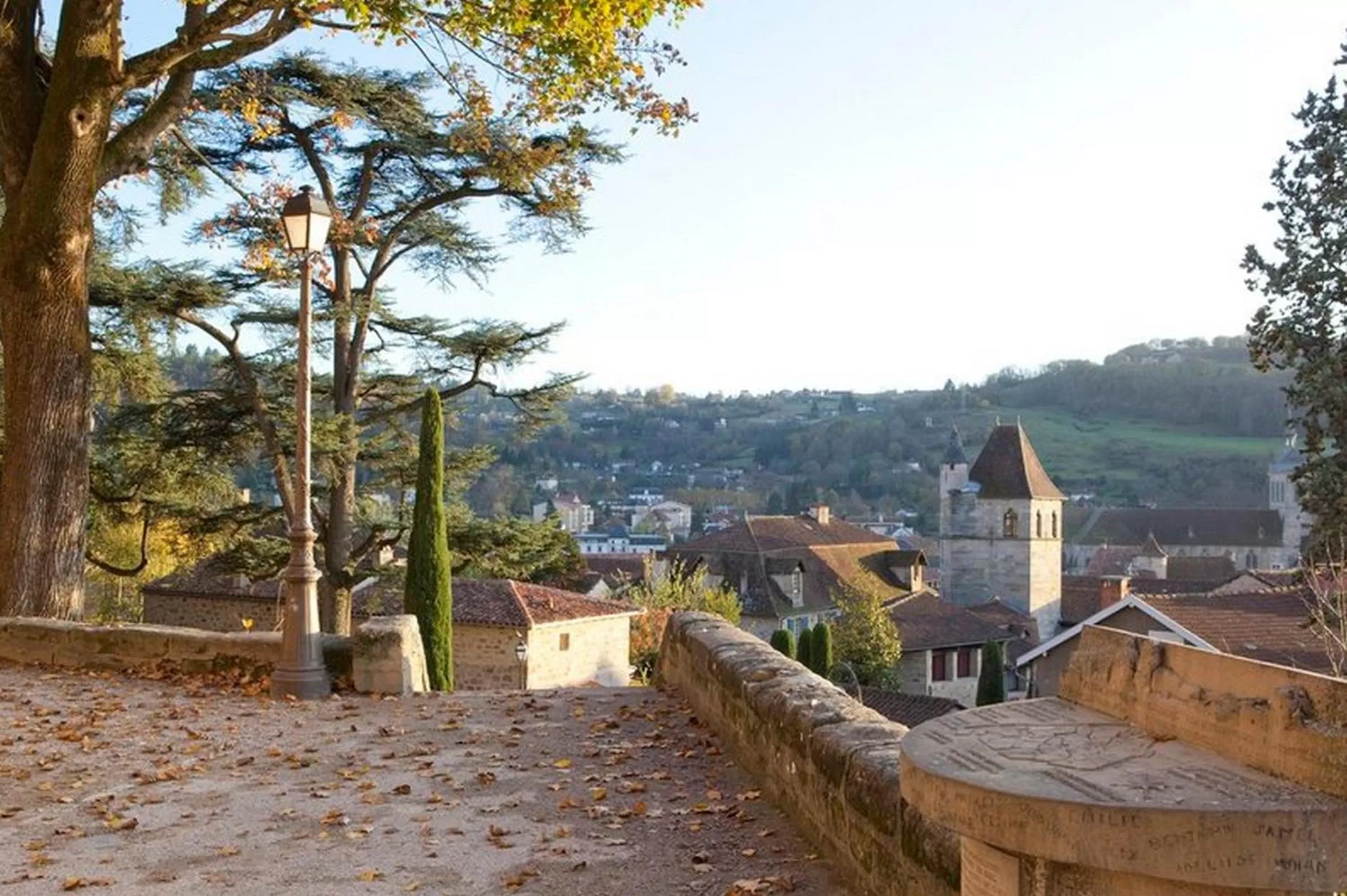 Facade/entrance in Best Western Le Pont d'Or
