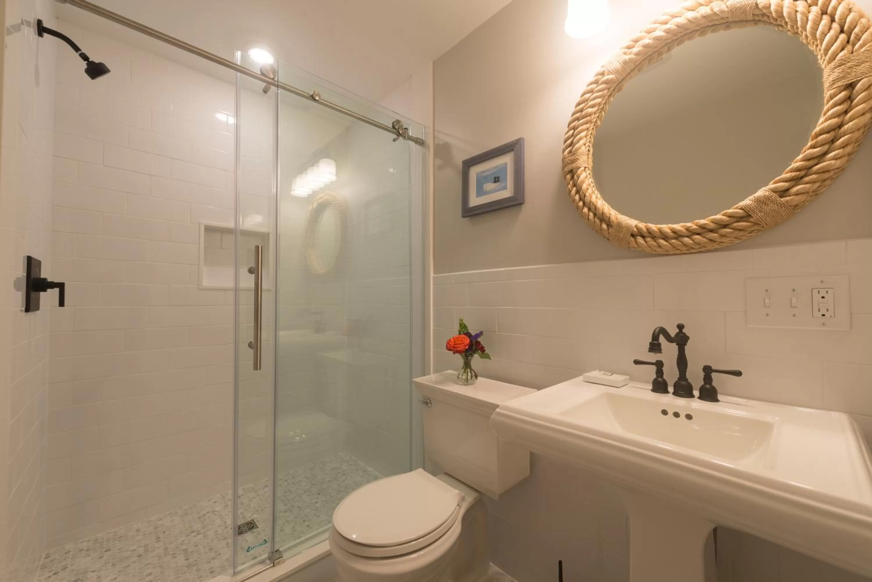 Bathroom in Paws on Pelham