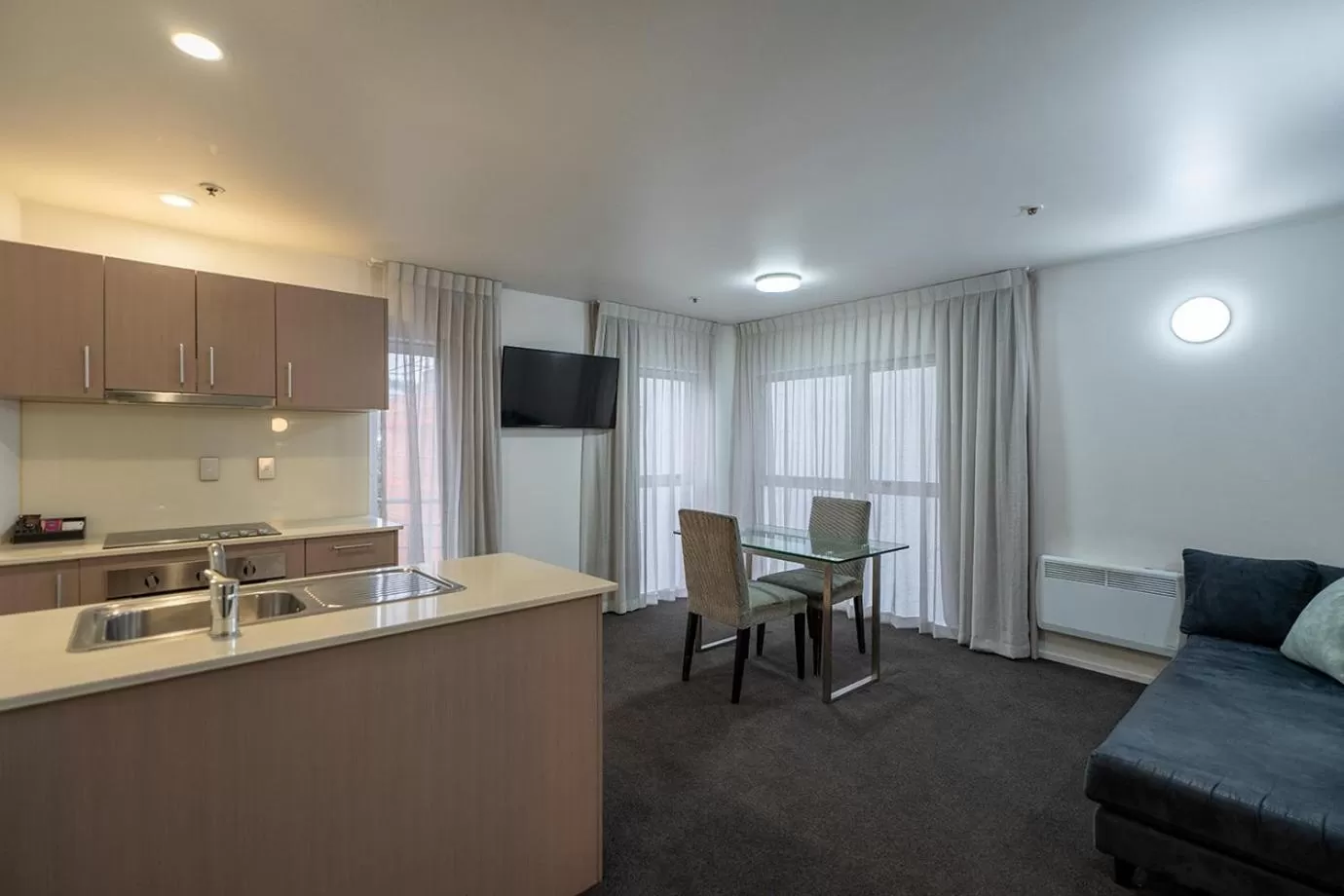 Living room in Mercure Wellington Central City Hotel and Apartments